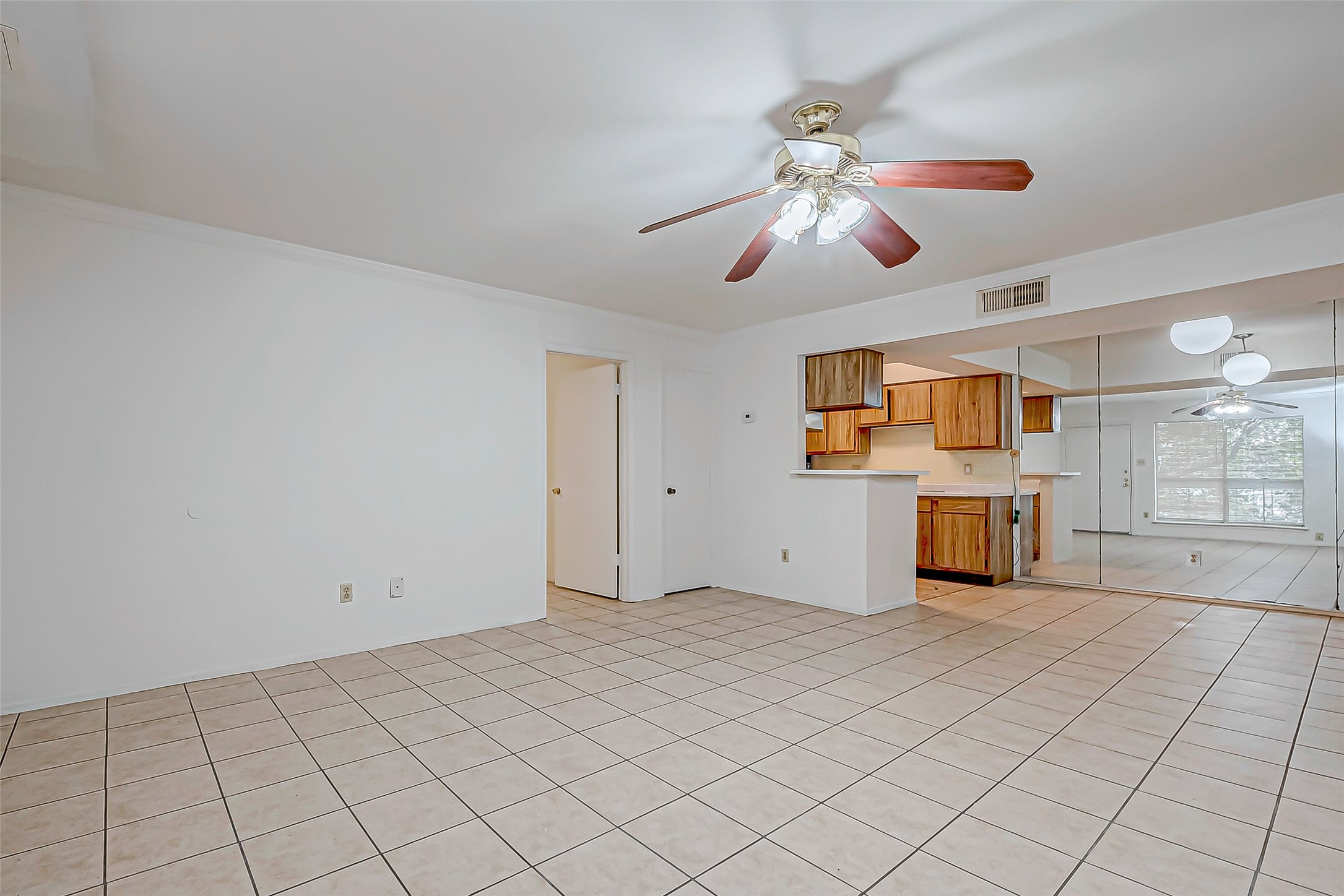 8201 Richmond Avenue 64 Property Photo 7