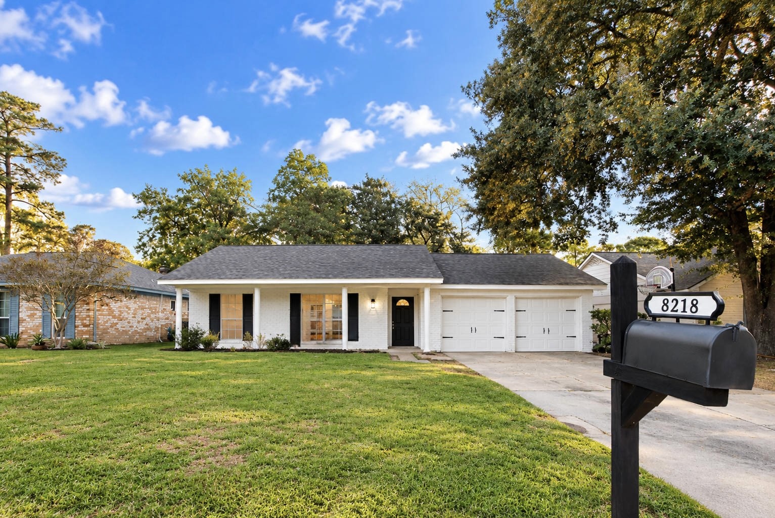 8218 Willow Forest Drive Property Photo 1