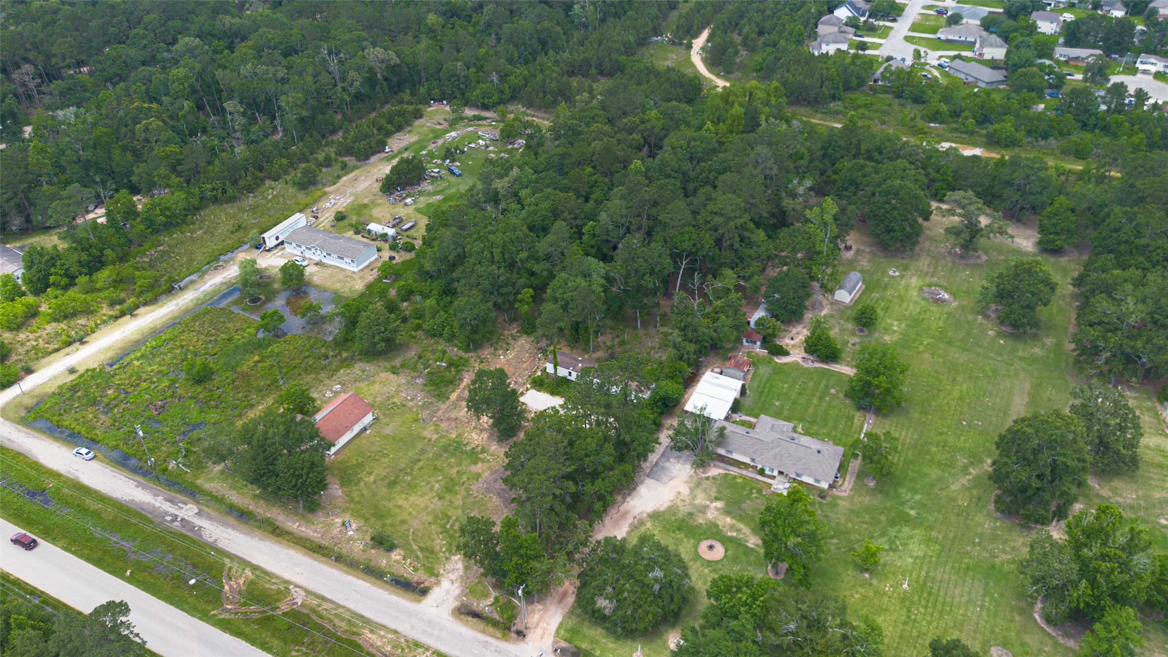 16497 Highline Boulevard Property Photo 2