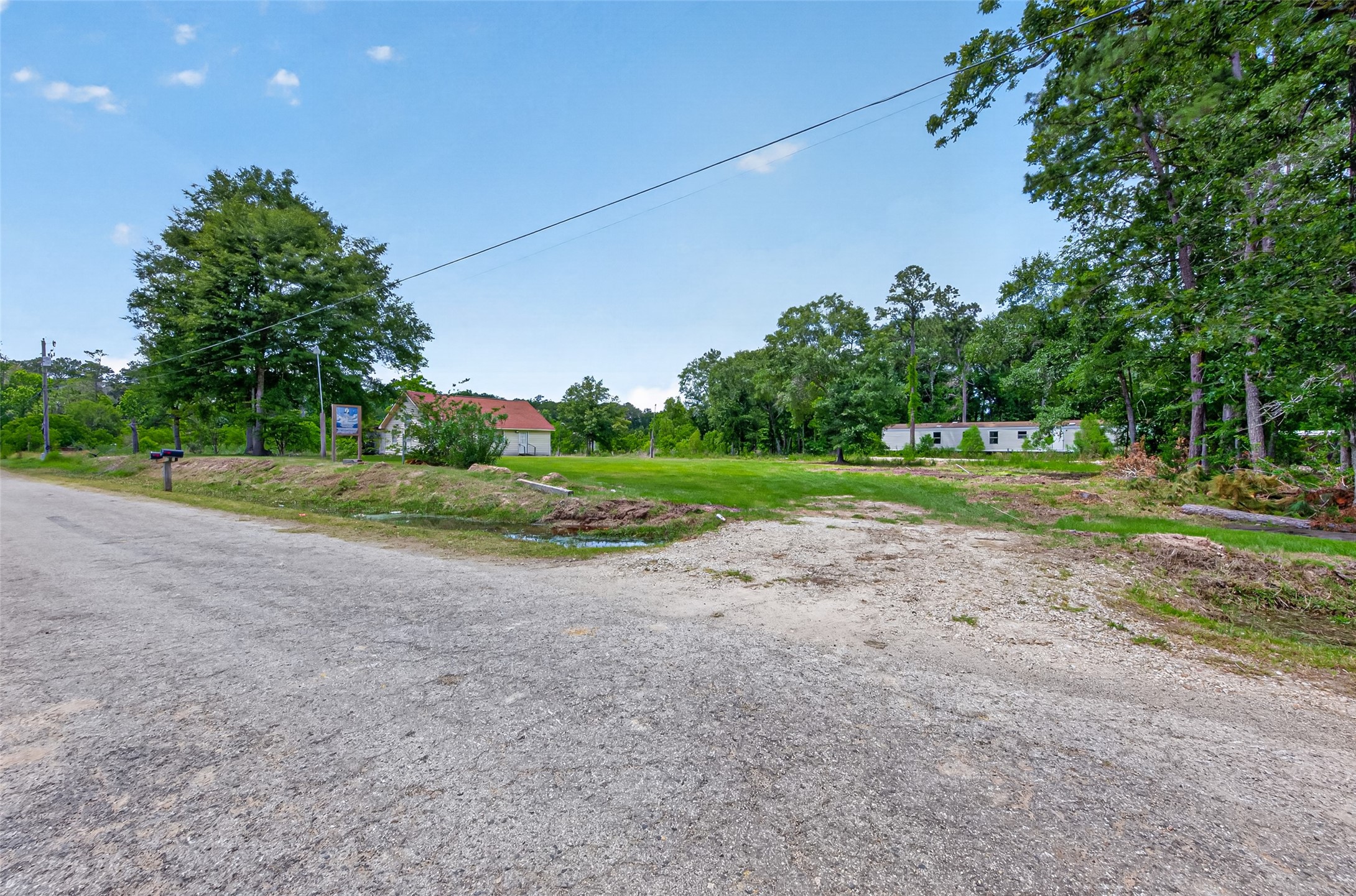 16497 Highline Boulevard Property Photo 6