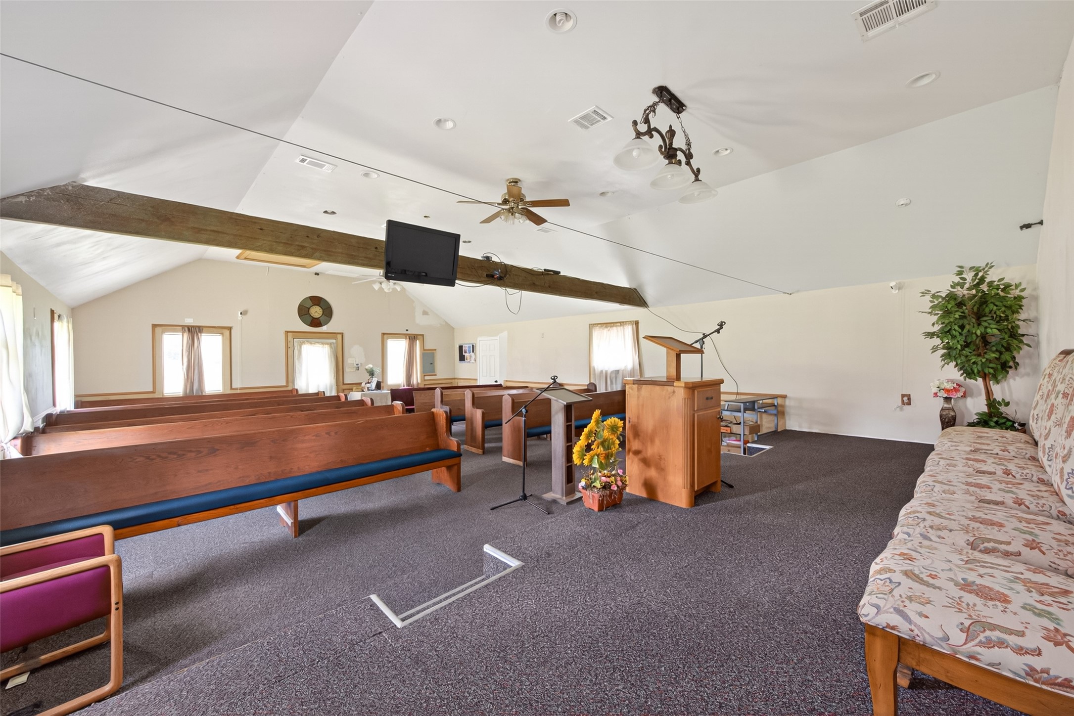 16497 Highline Boulevard Property Photo 16