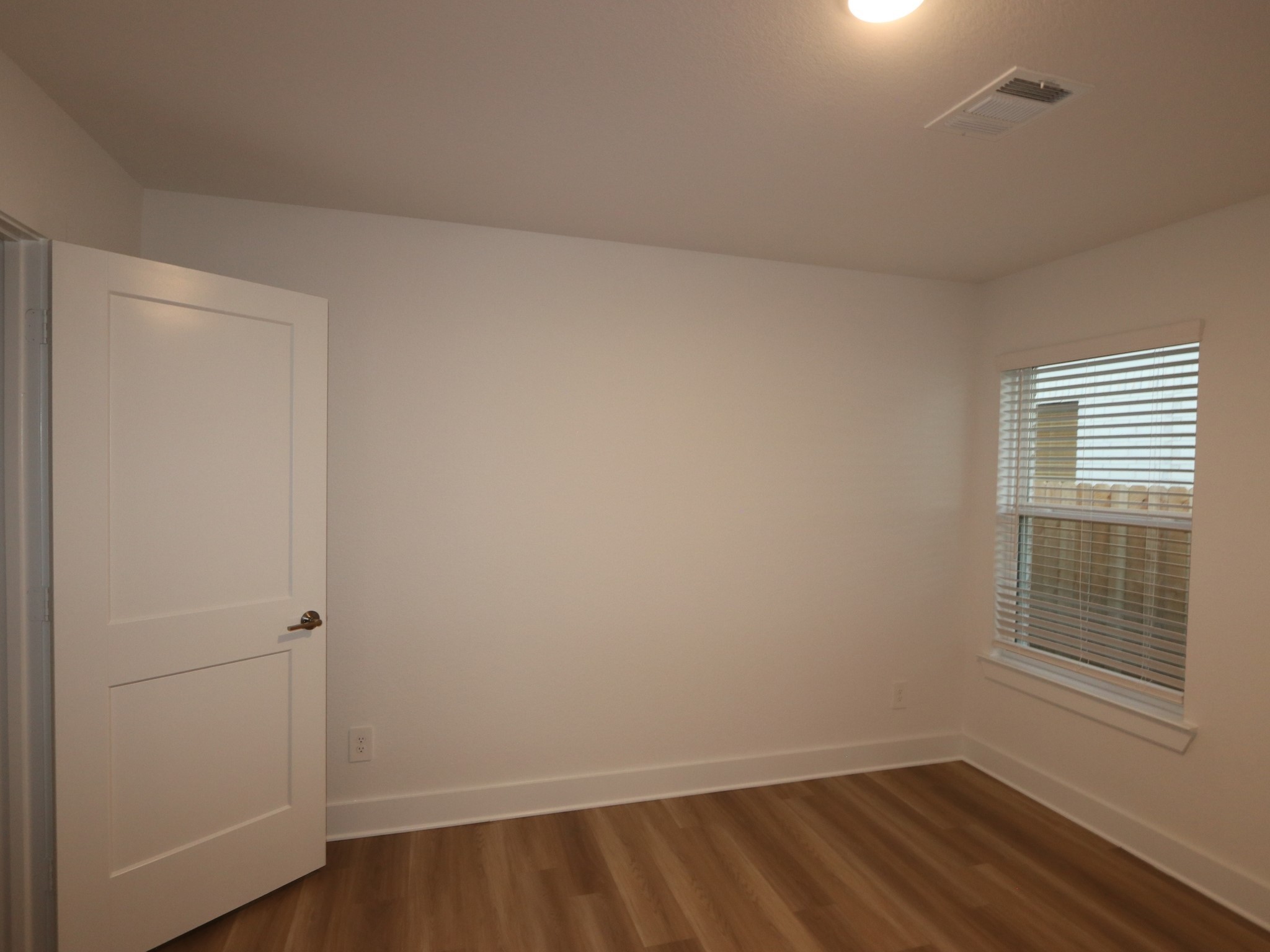 21306 Villa Spruce Lane Property Photo 10
