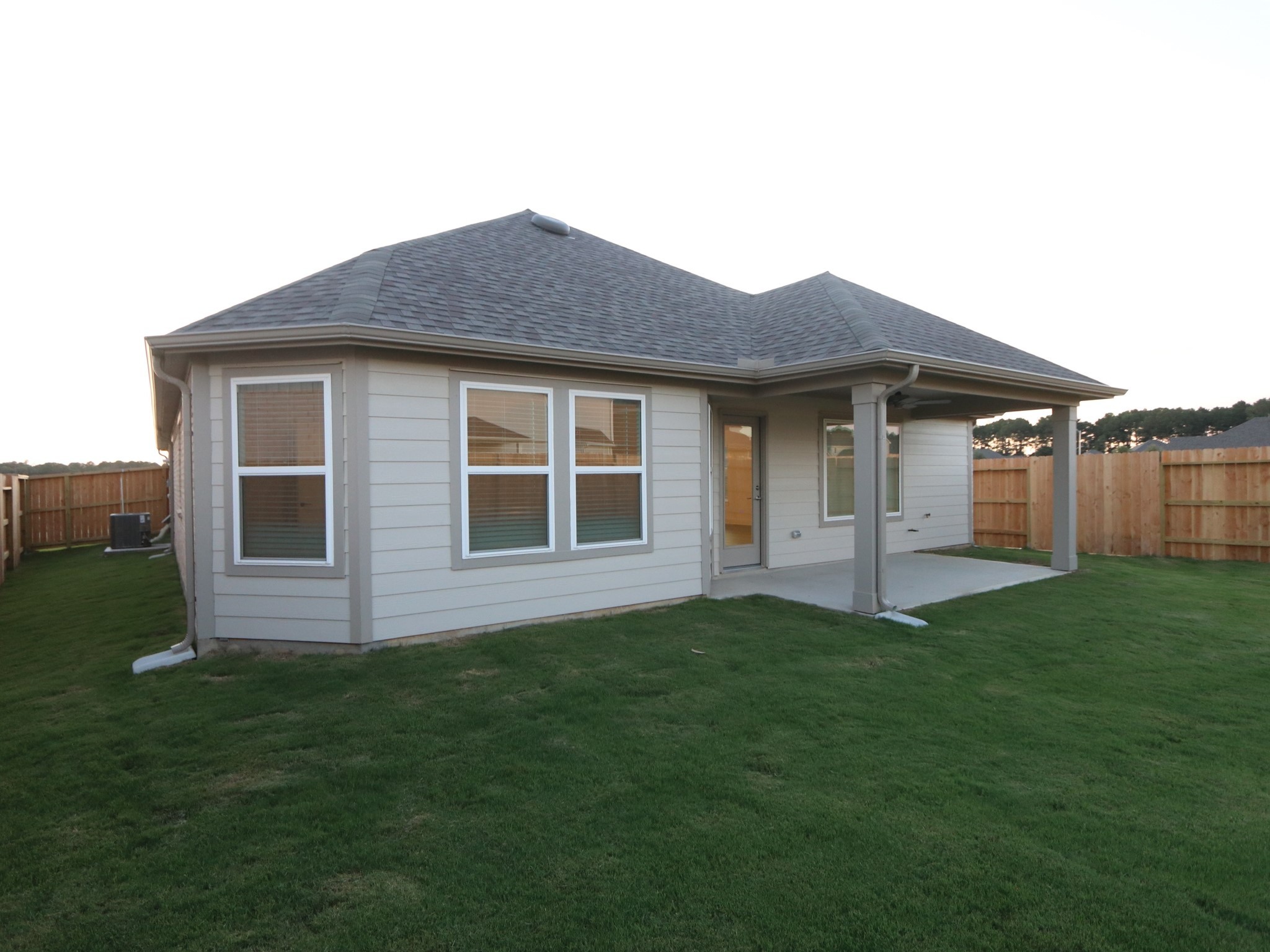21306 Villa Spruce Lane Property Photo 15