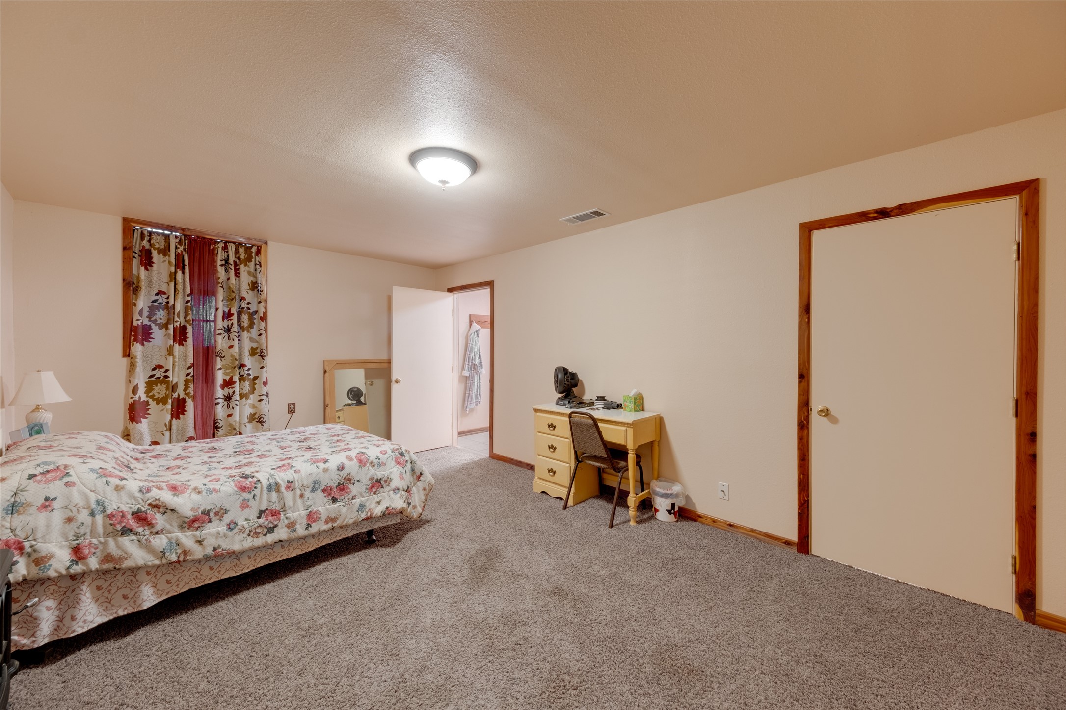 210 An County Road 2604 Property Photo 13
