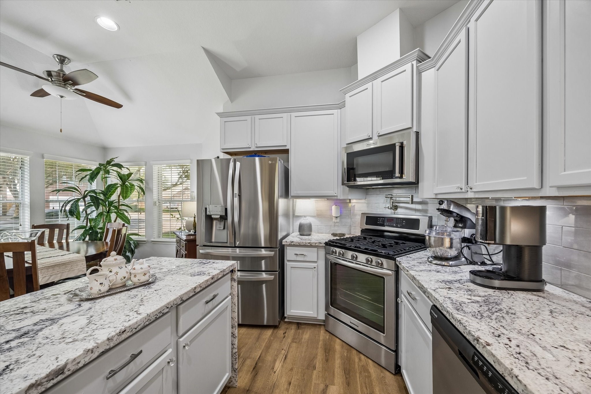 21907 Sunvolt Court Property Photo 1