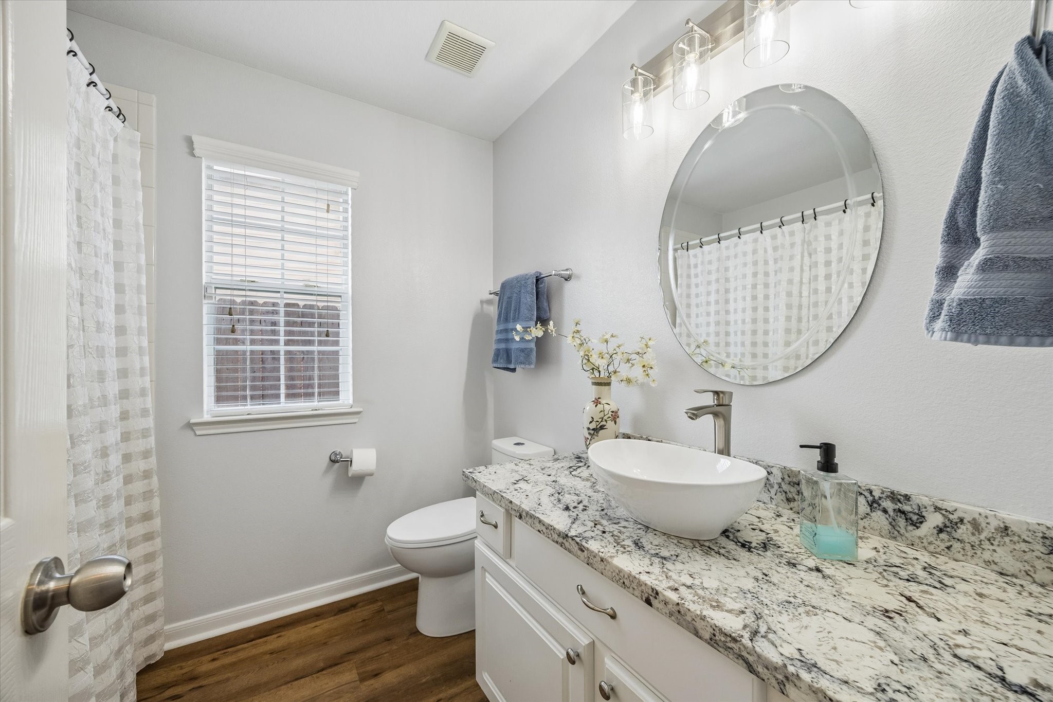 21907 Sunvolt Court Property Photo 23