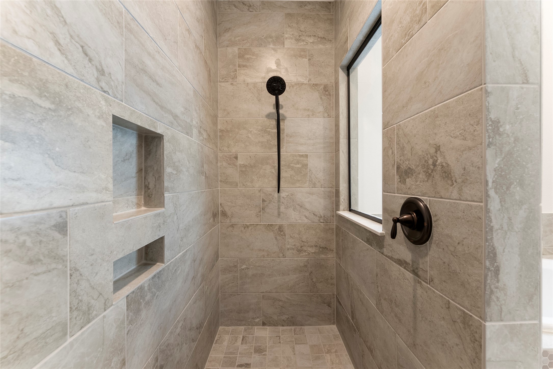 18 Dawning Flower Drive Property Photo 43