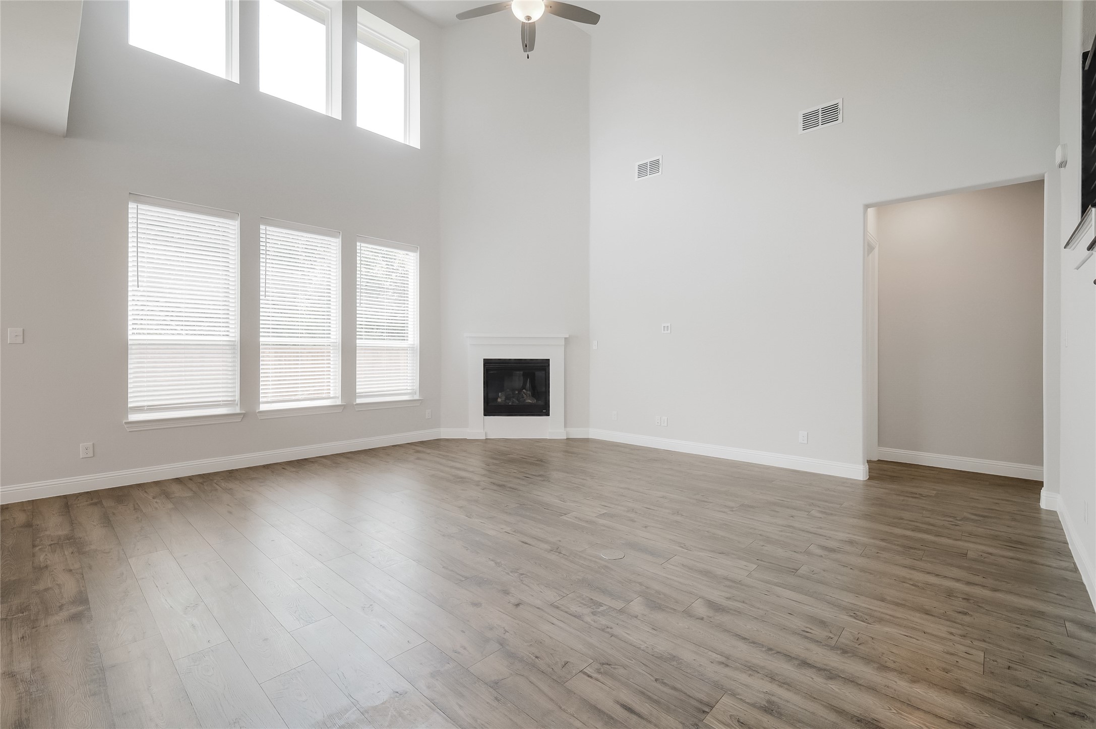 2020 Thimbleberry Lane Property Photo 3