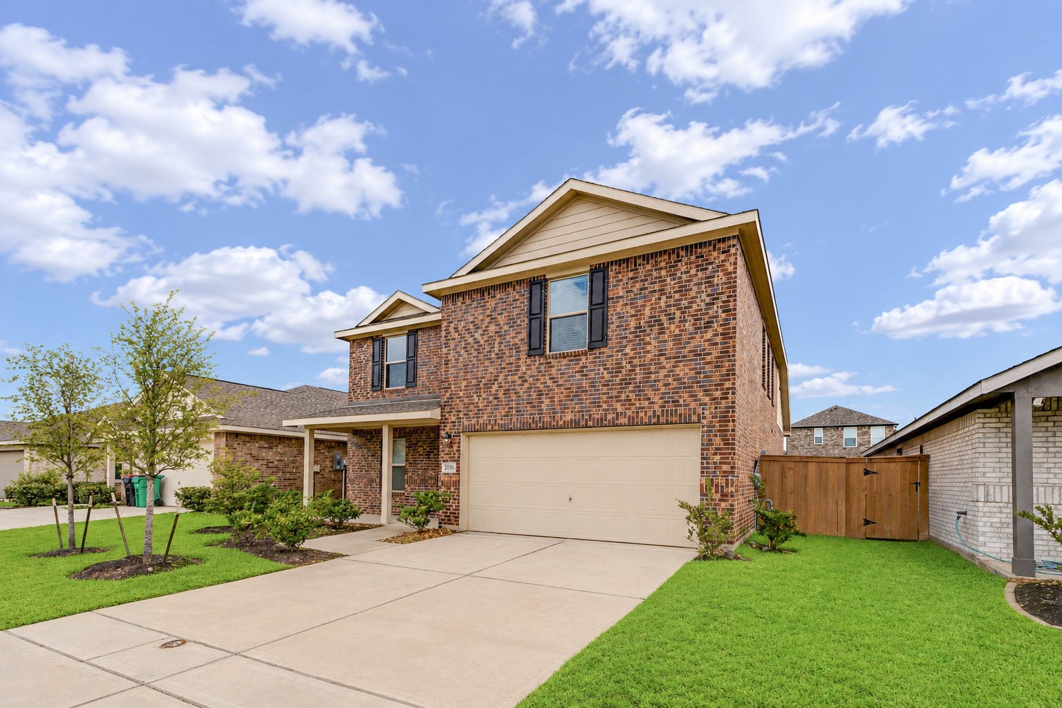 27030 Breakaway Lane Property Photo 2