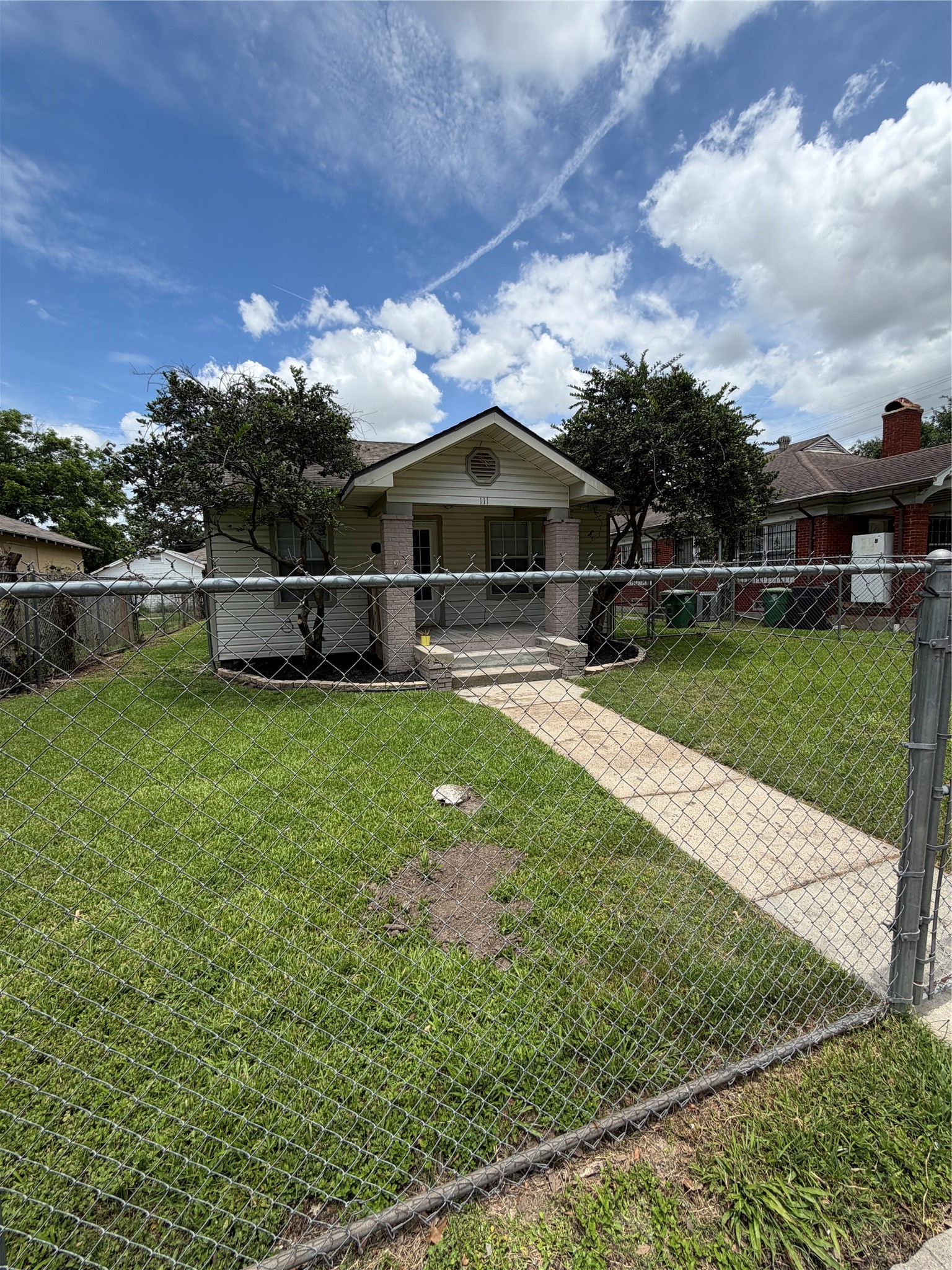 111 Inlane Street Property Photo 4