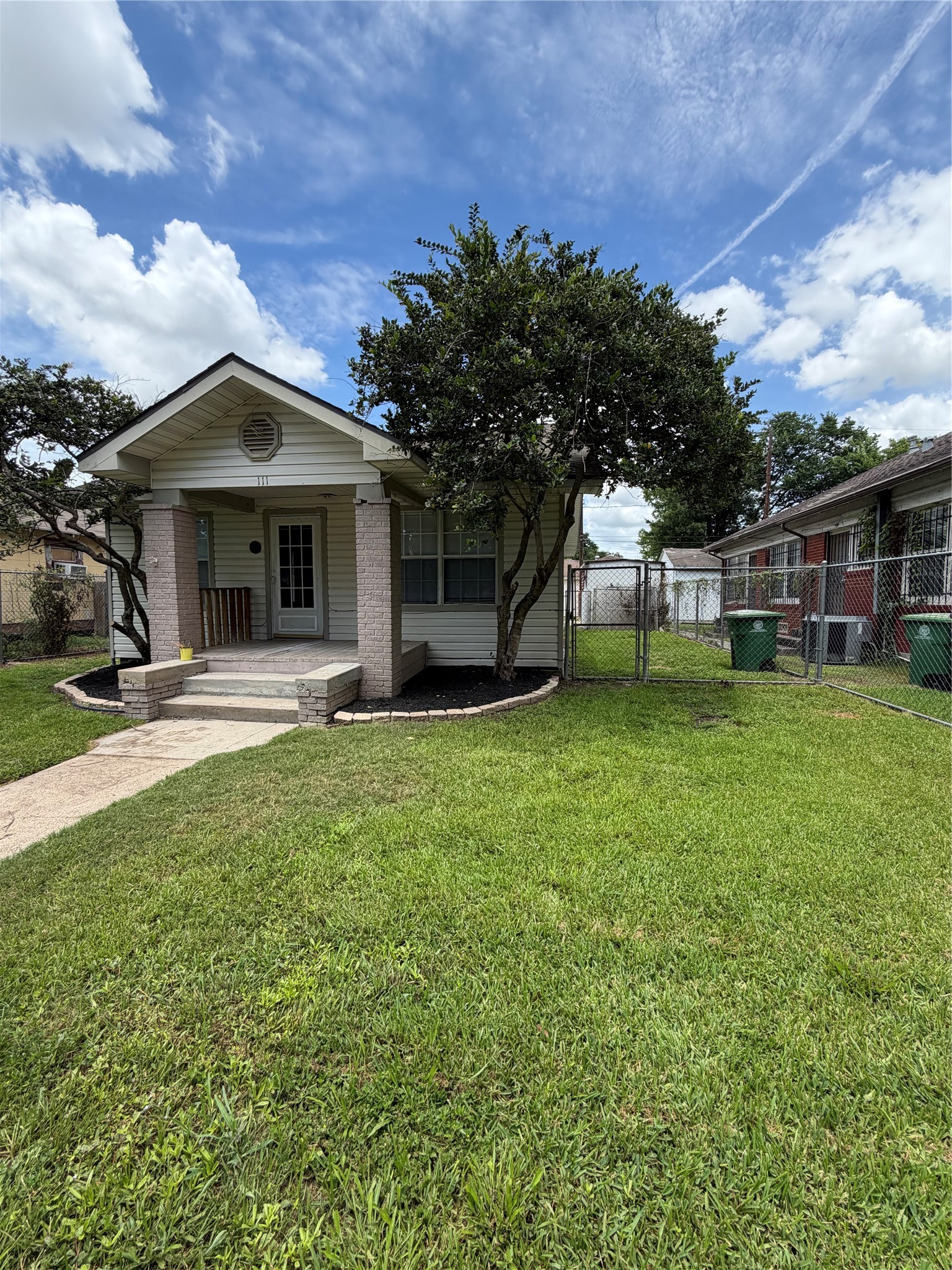 111 Inlane Street Property Photo 6