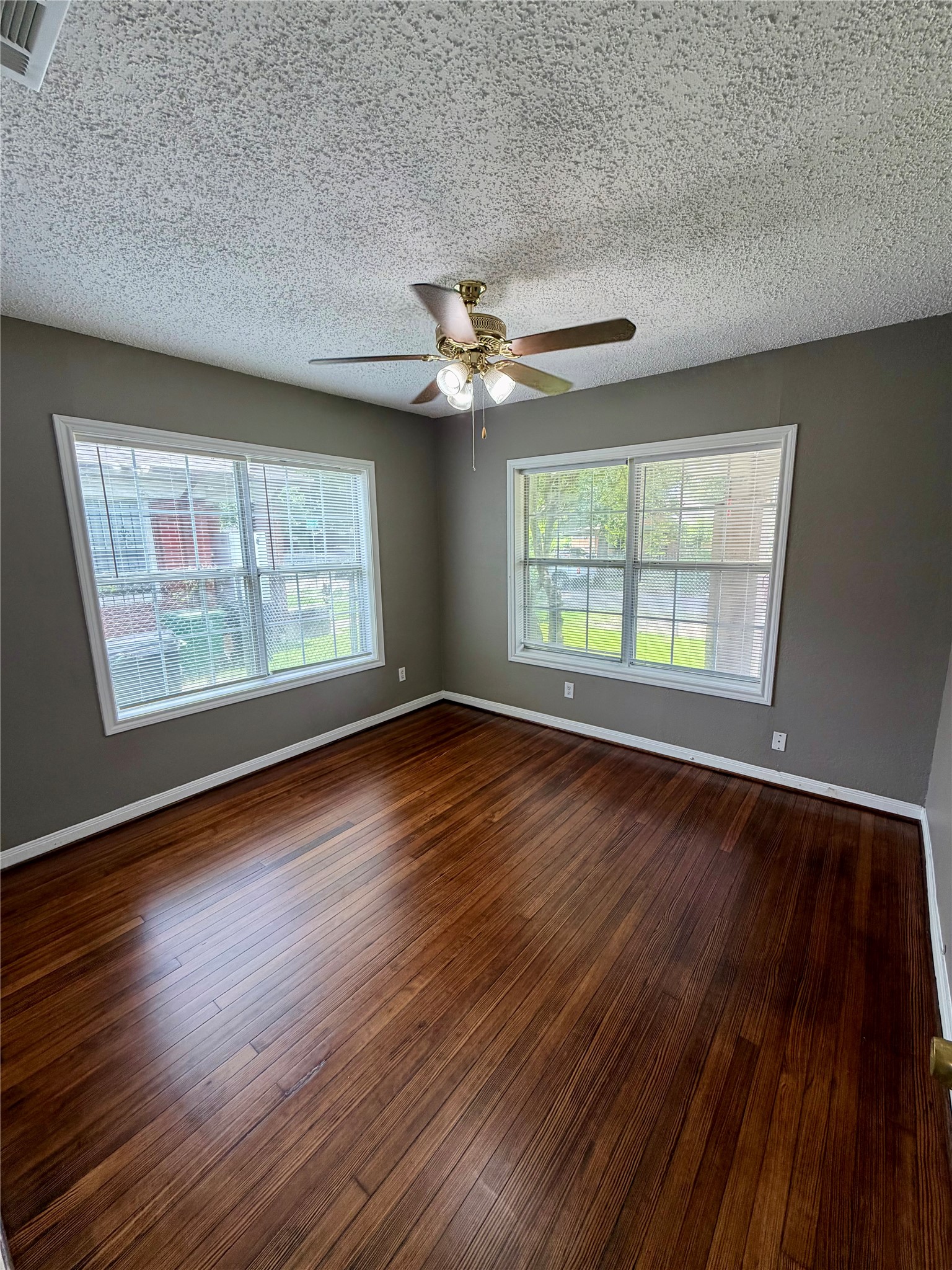 111 Inlane Street Property Photo 33