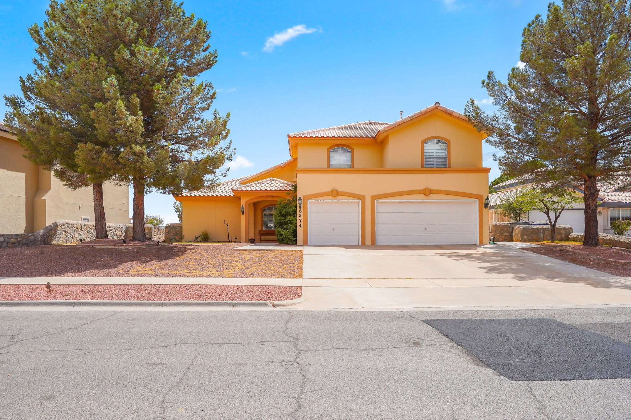 6574 Eagle Ridge Drive Property Photo 1