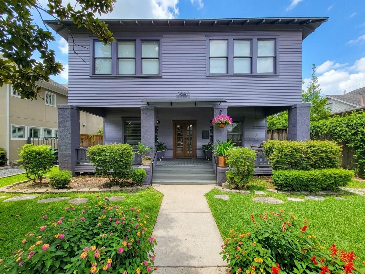 1847 Harvard 3 Property Photo 1