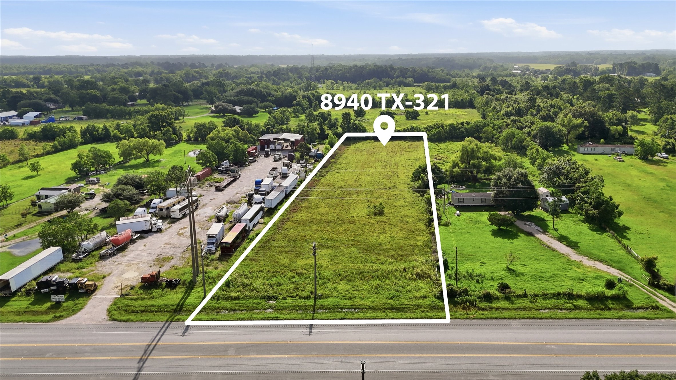 8940 Highway 321 Property Photo