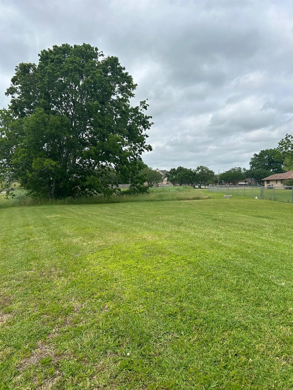 35 Tx-288 Property Photo 1