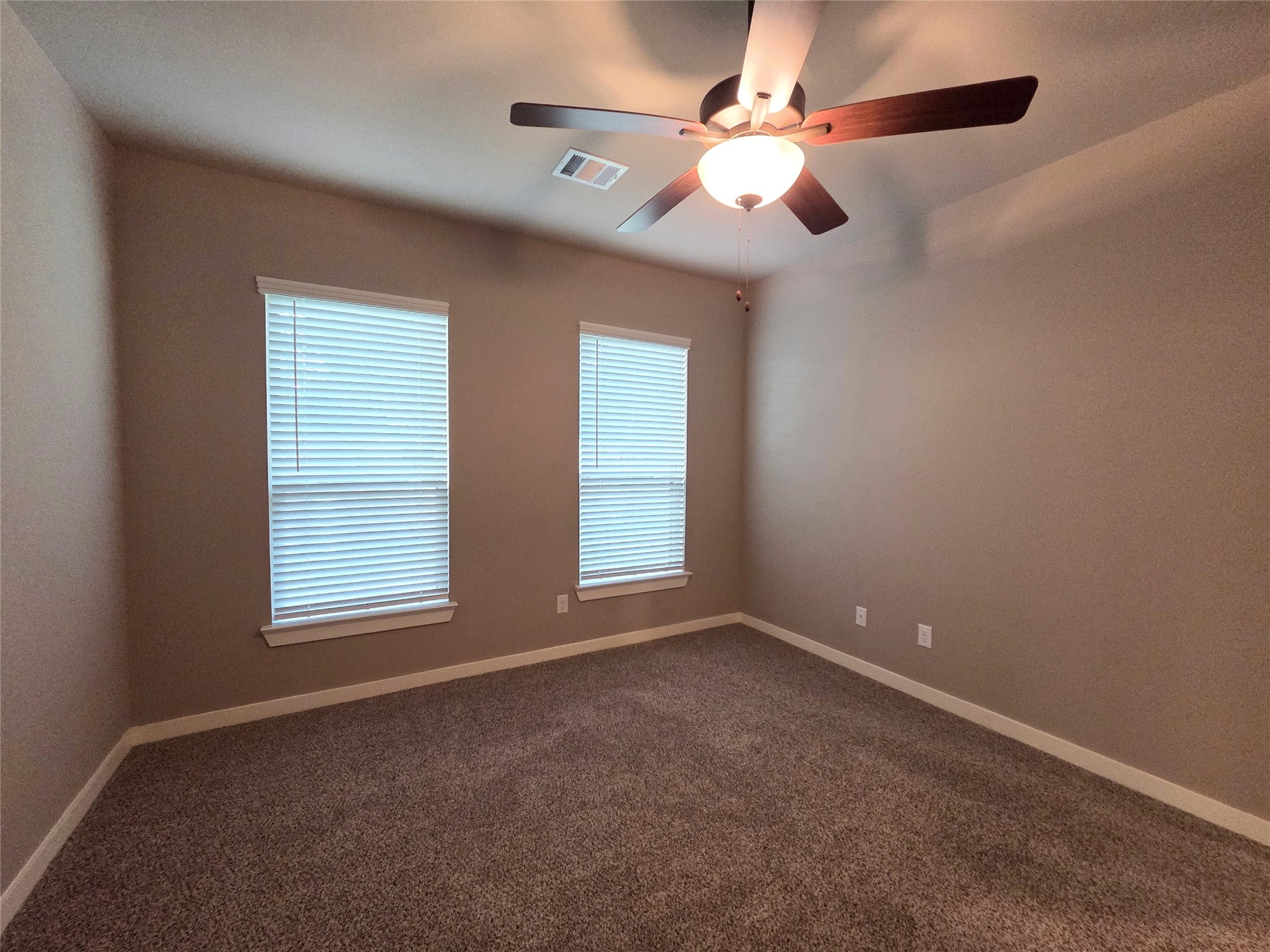 9737 Grosbeak Lane Property Photo 12