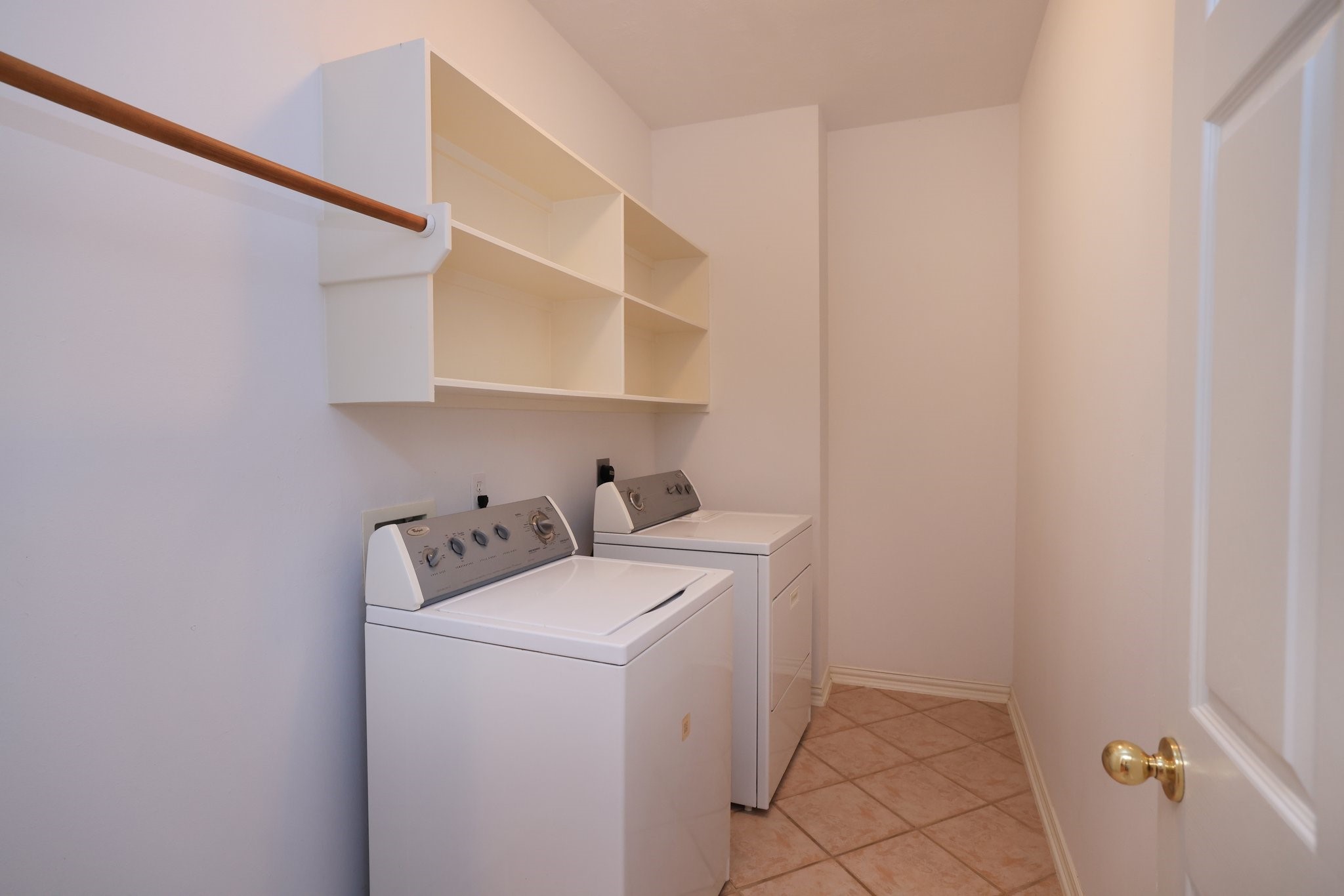 17222 Leeside Drive Property Photo 18