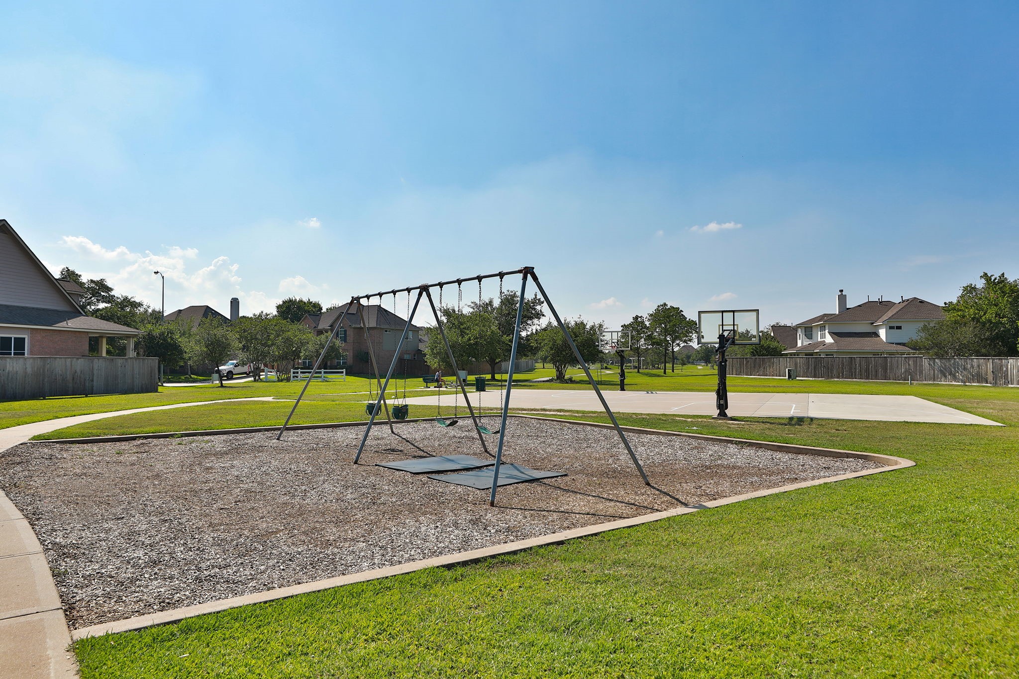 17222 Leeside Drive Property Photo 35