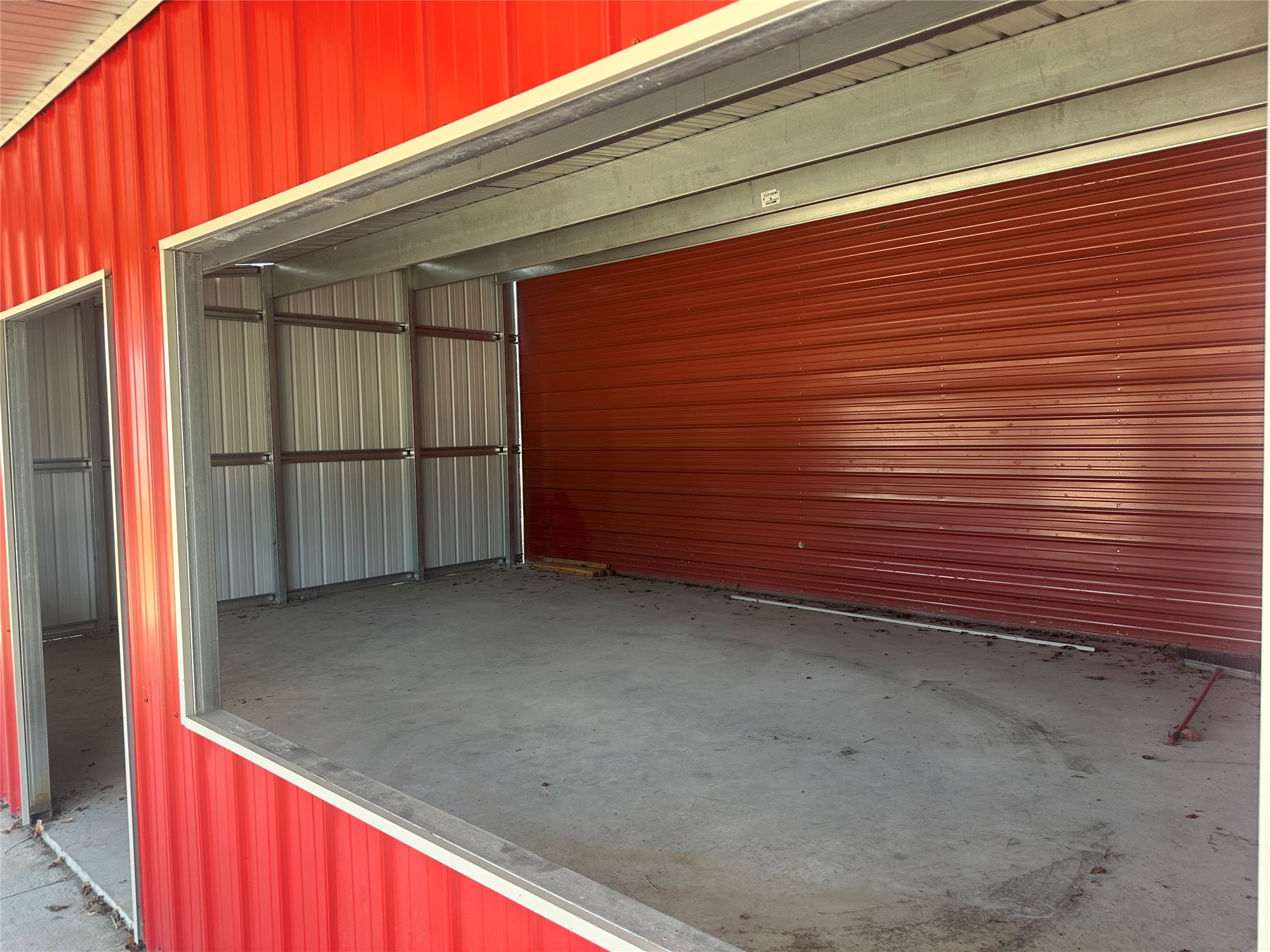 10950 Highway 150 Property Photo 6