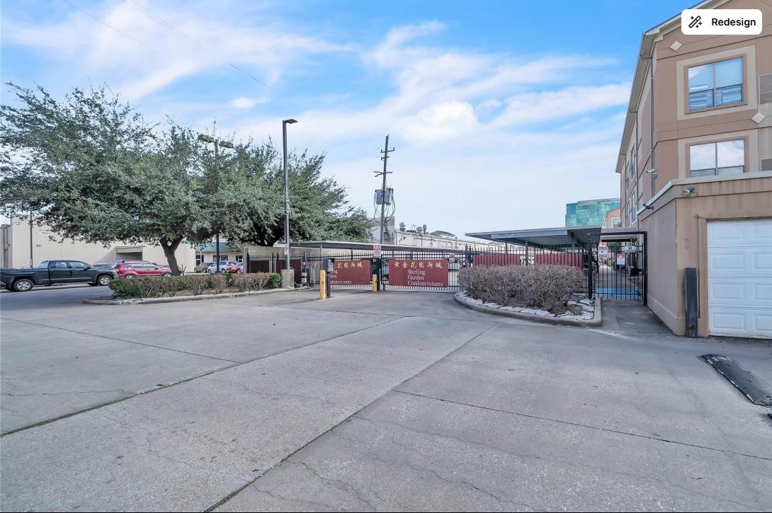 6611 W Sam Houston Parkway S 1a Property Photo