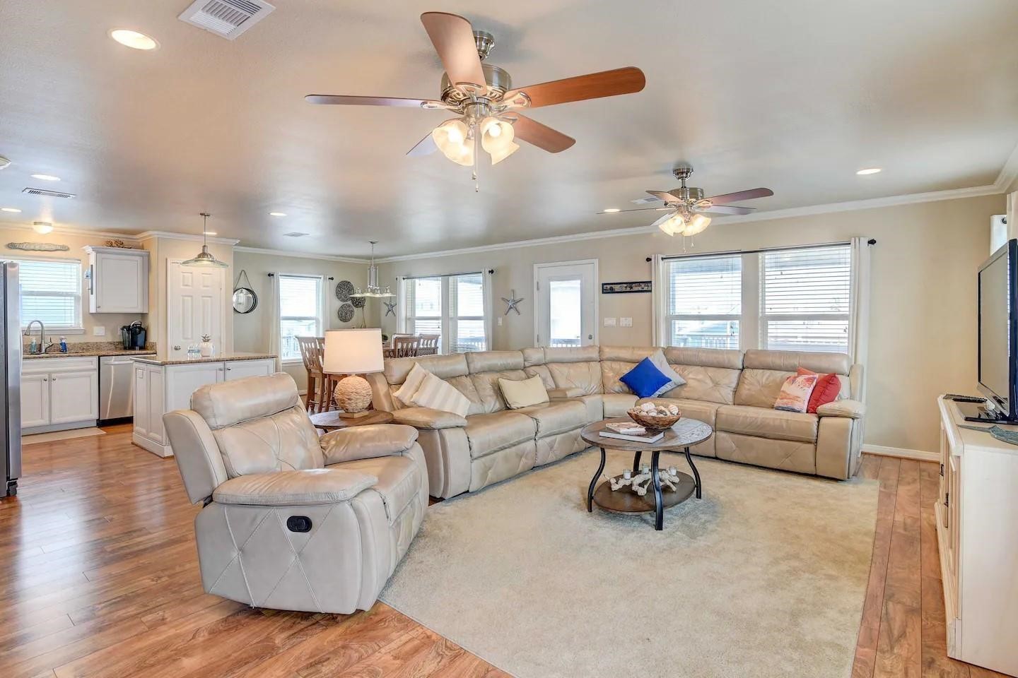 22122 Cantina Drive Property Photo 5