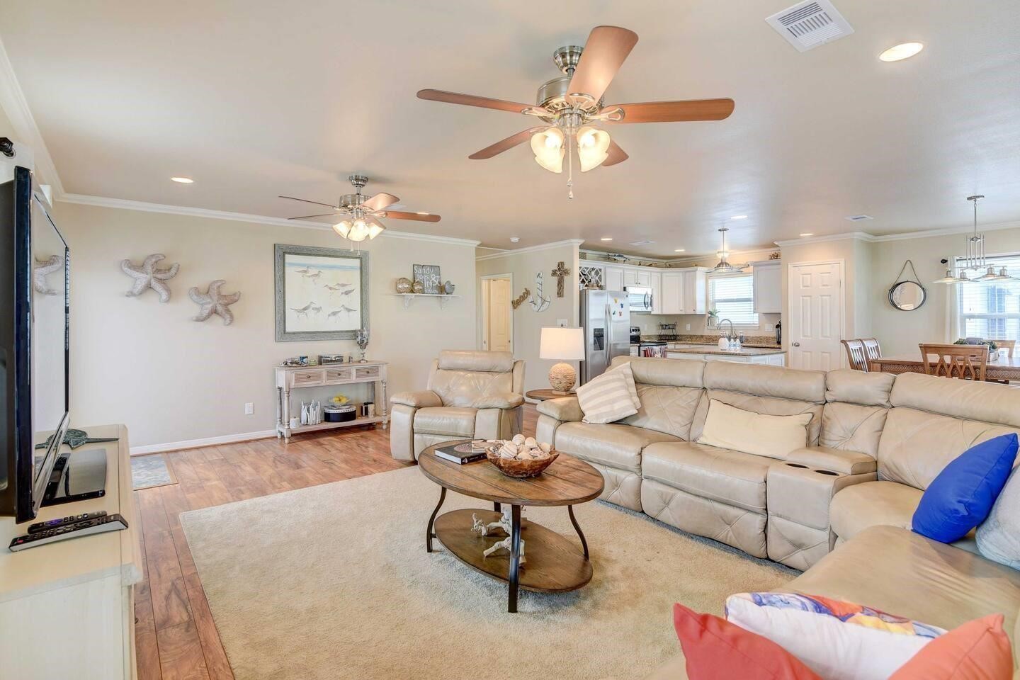 22122 Cantina Drive Property Photo 6