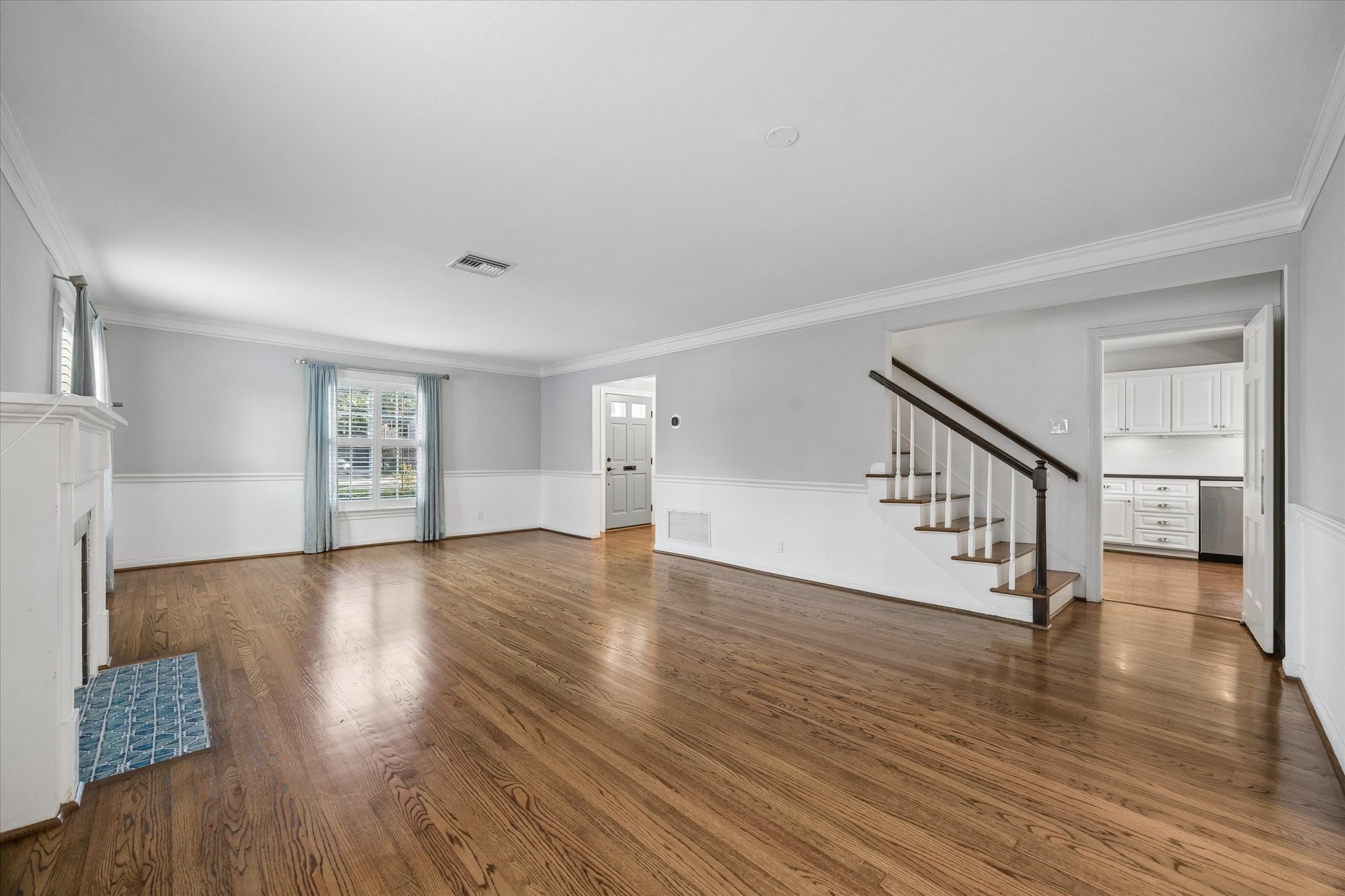2316 Wordsworth Property Photo 4