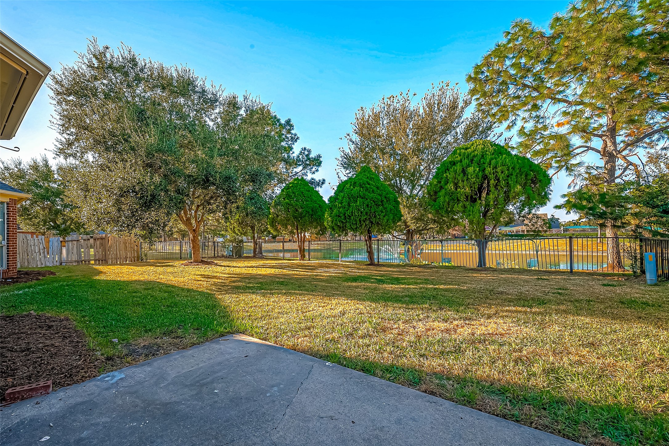 11210 Hundred Bridge Lane Property Photo 44