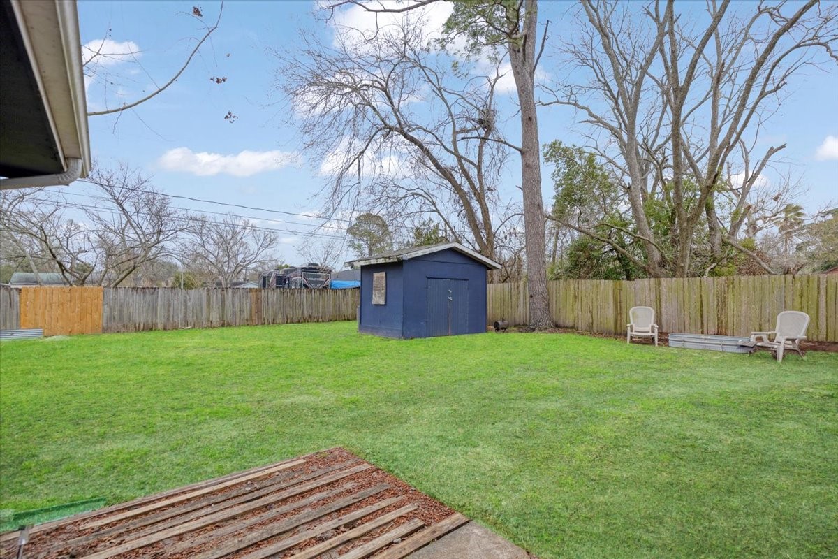 1202 E Fayle Street Property Photo 19