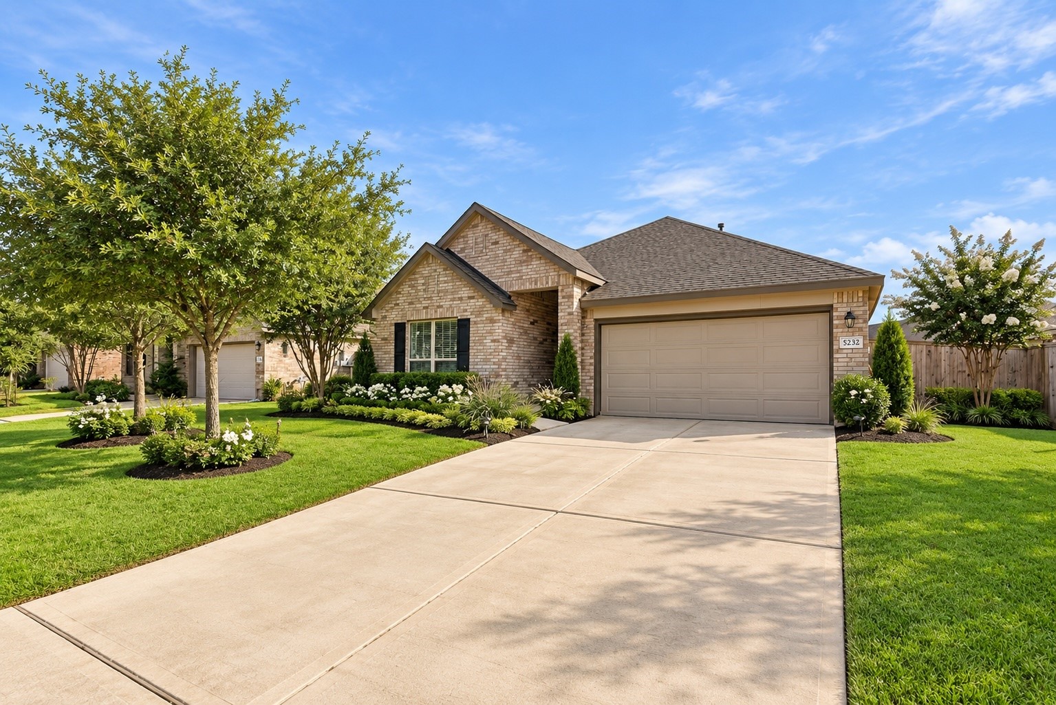 5232 Pine Pass Drive Property Photo 1