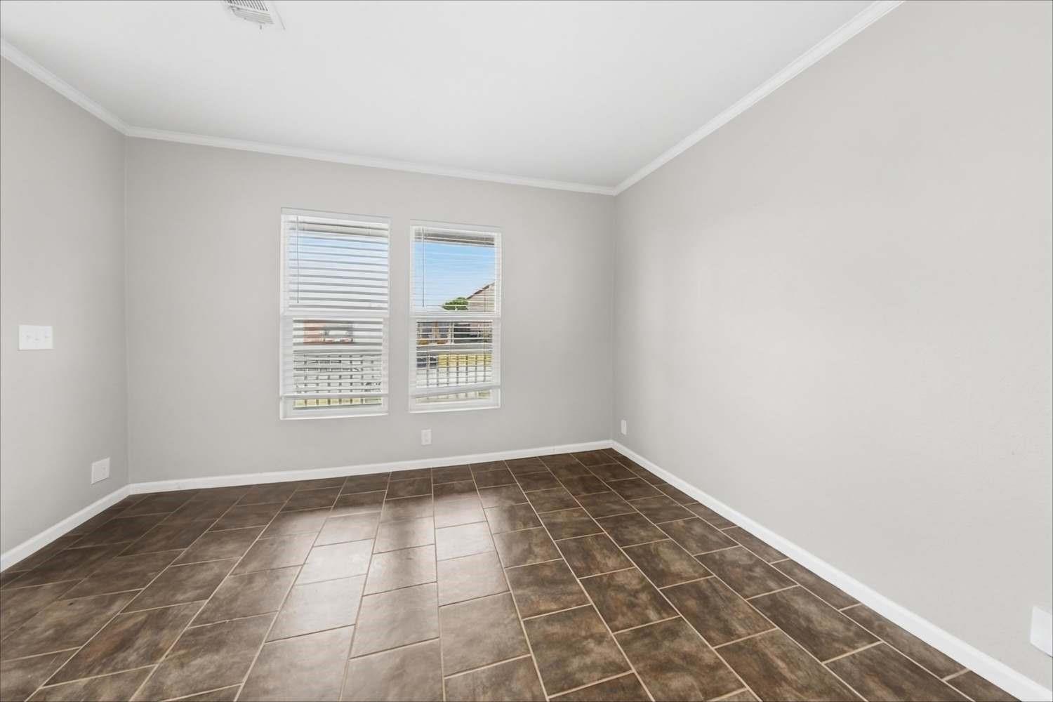 6133 River Pointe Drive Property Photo 4
