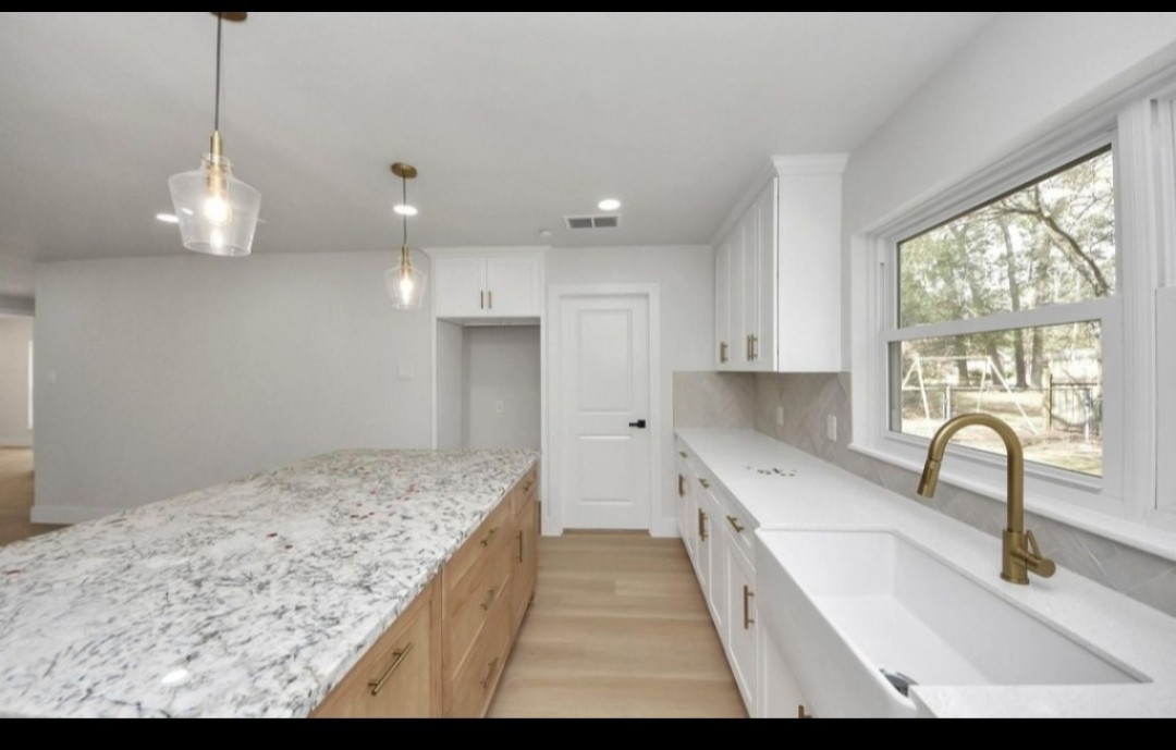 26206 Maplewood Drive Property Photo 14