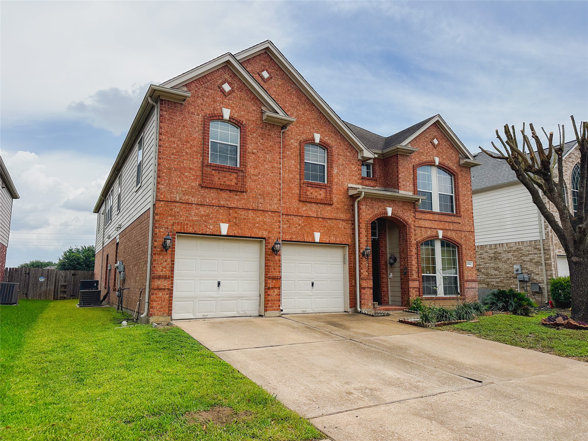3054 Orchard Vale Drive Property Photo 2