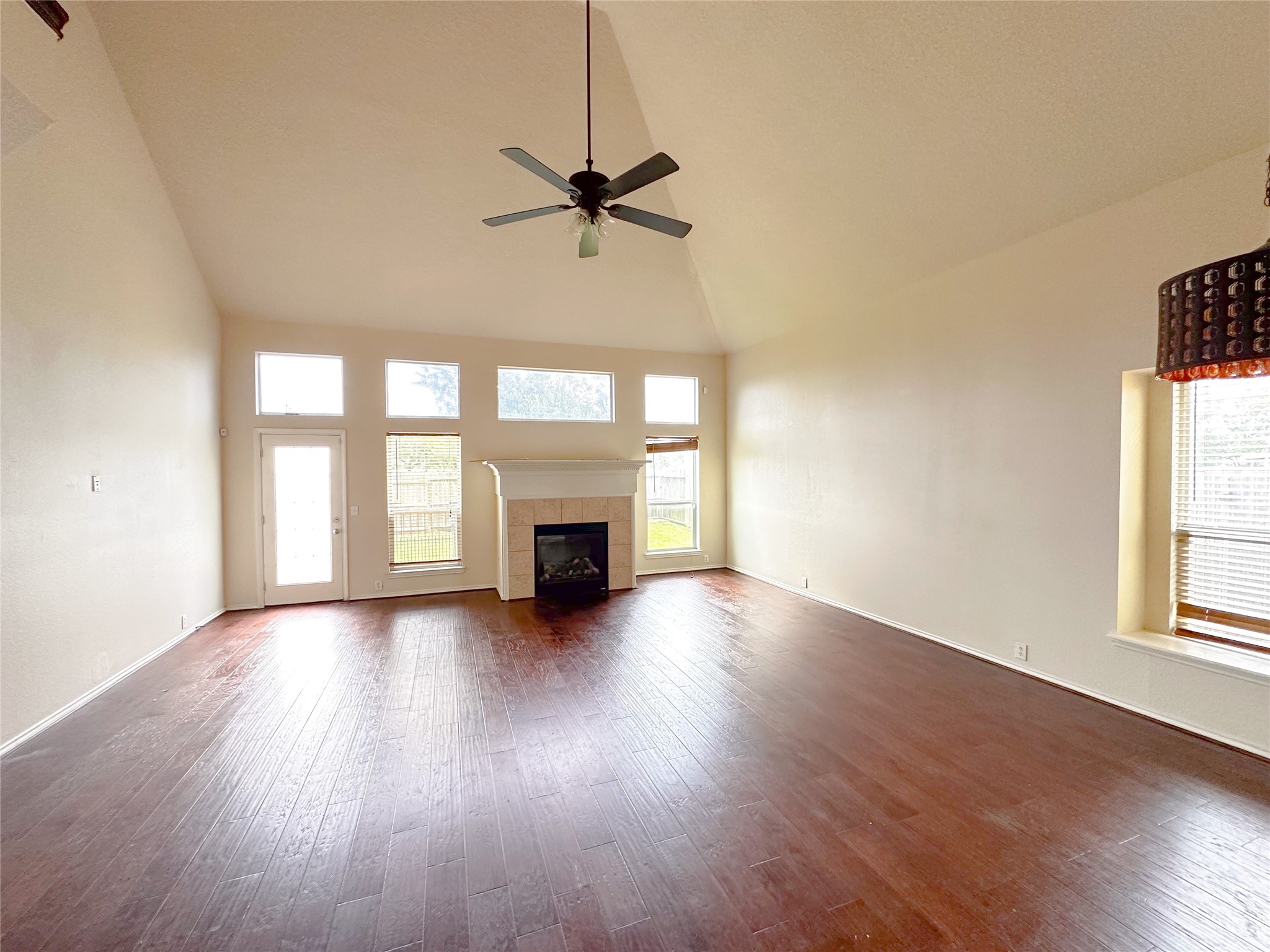 3054 Orchard Vale Drive Property Photo 7