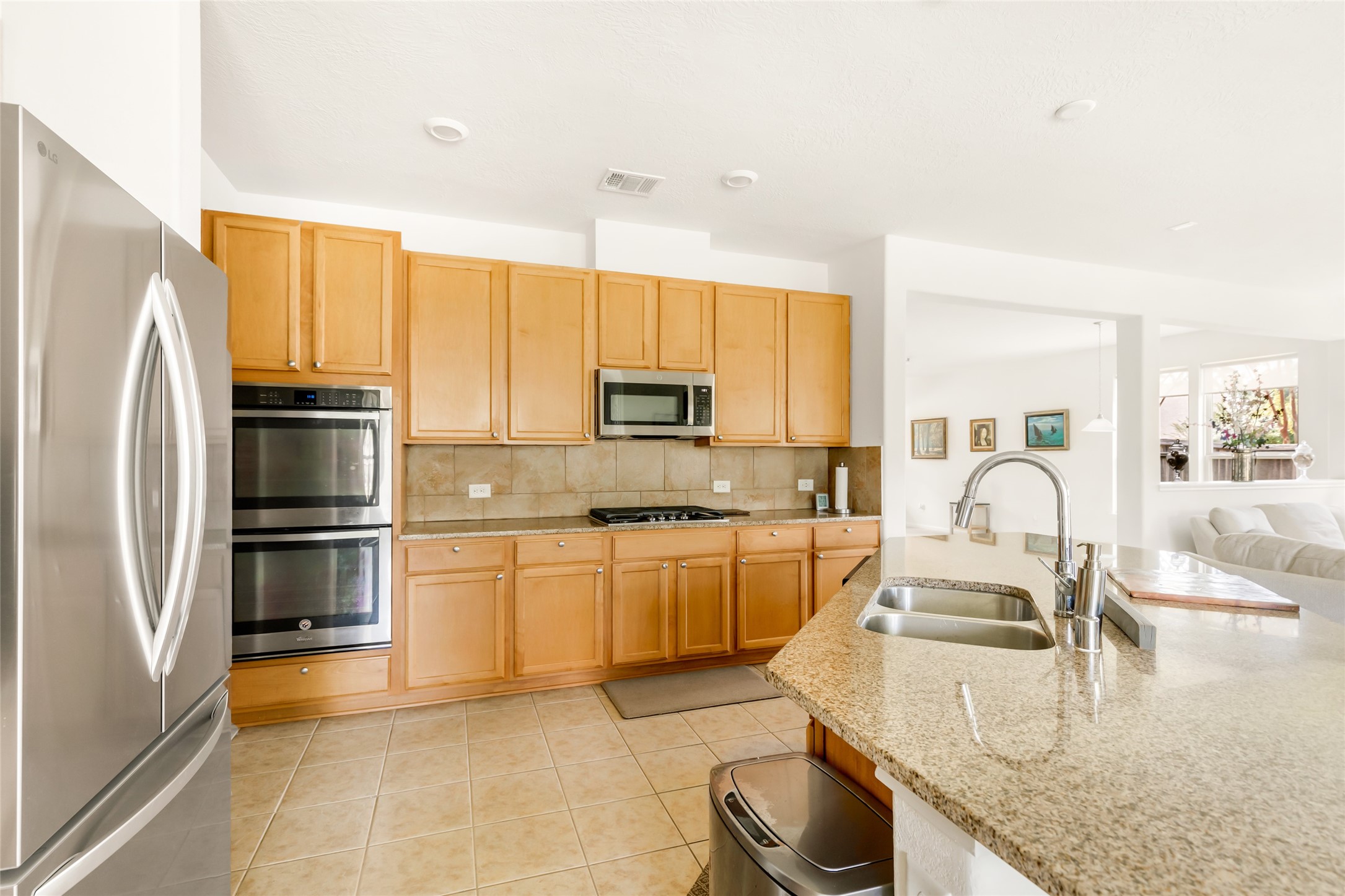 10318 Peeble Trail Court Property Photo 15