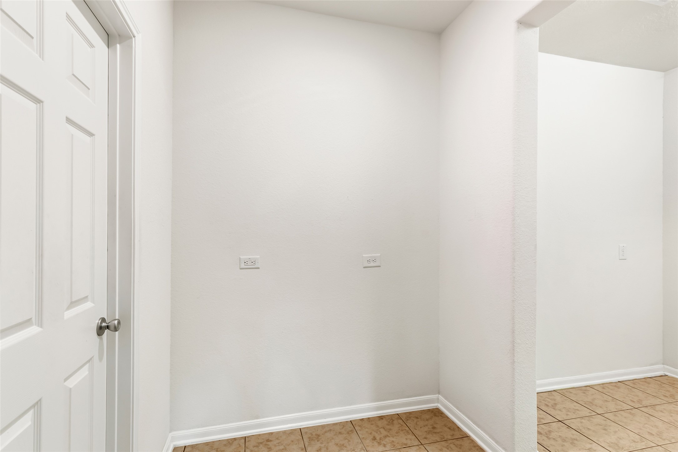 10318 Peeble Trail Court Property Photo 19
