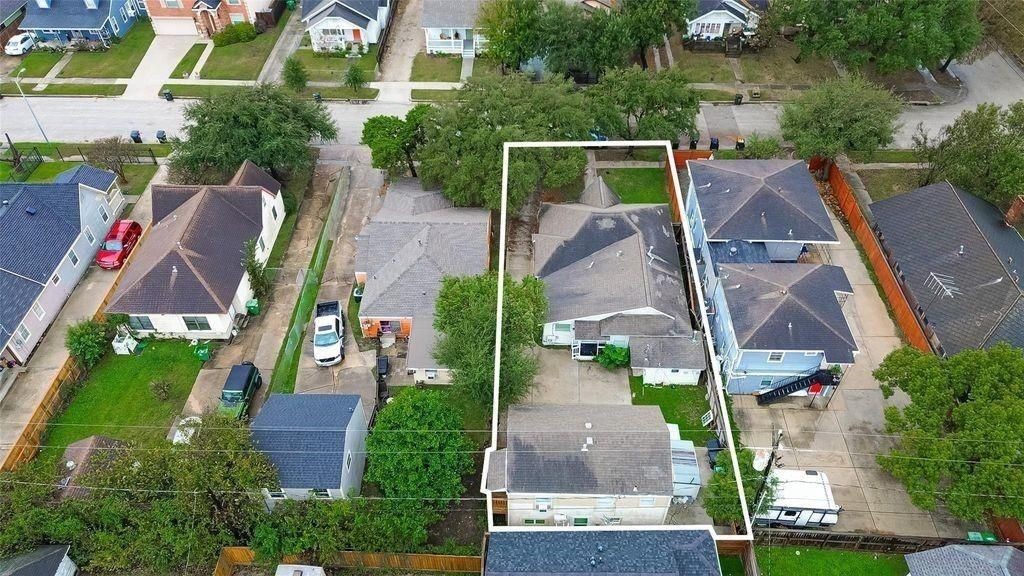 1511 Scharpe Street 2 Property Photo 22