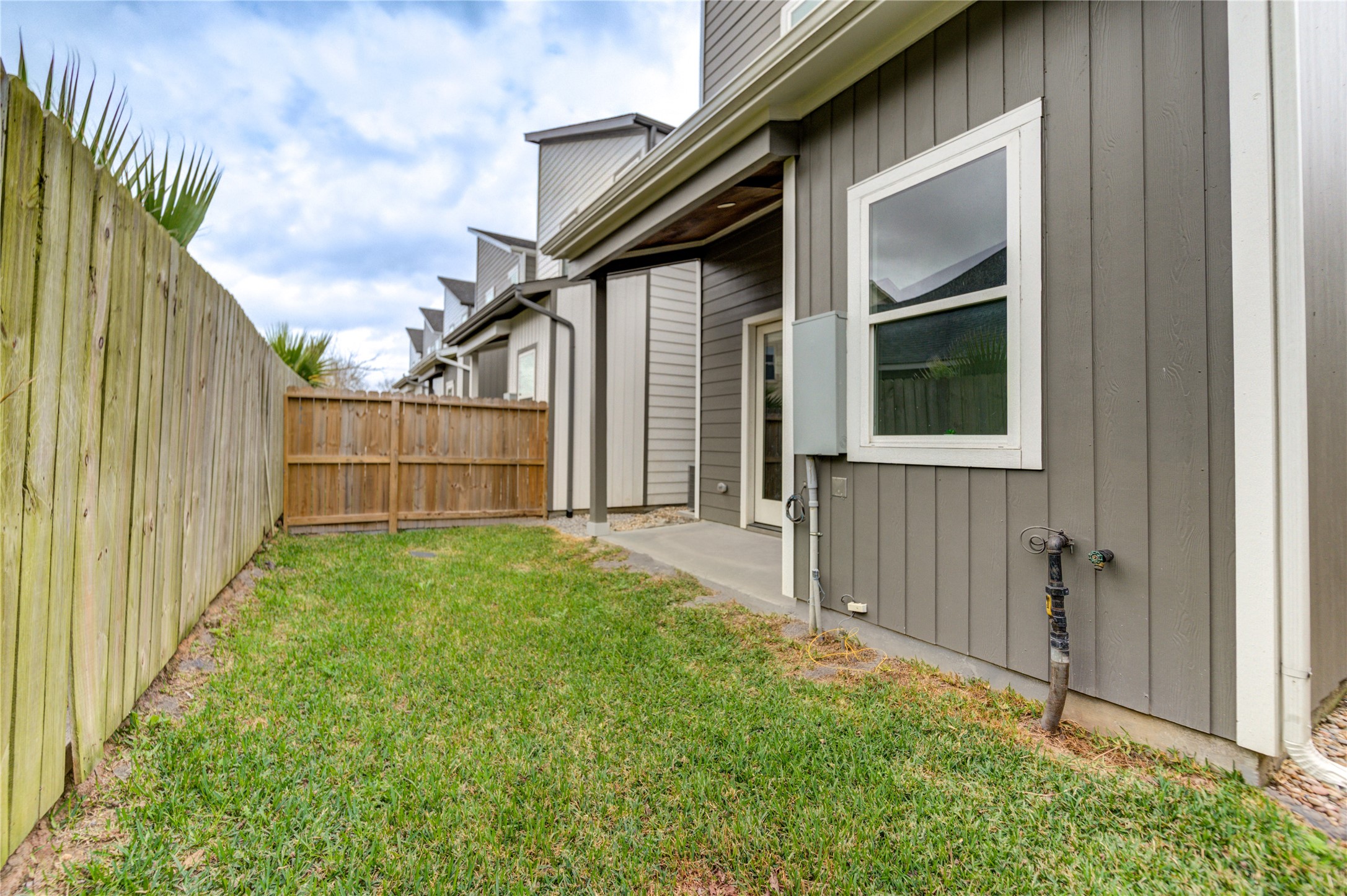 4220 Mckinley Street Property Photo 46