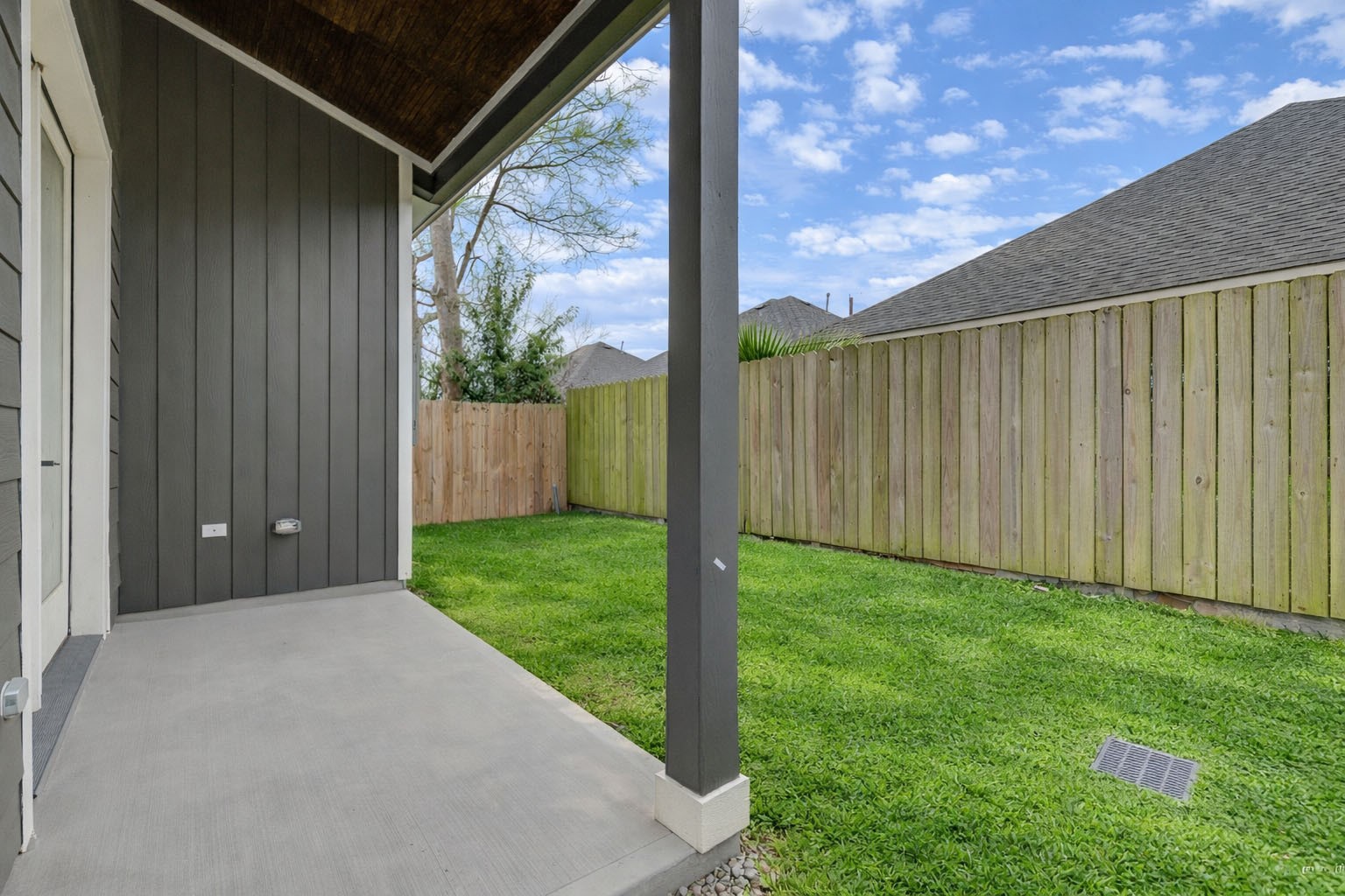 4220 Mckinley Street Property Photo 48