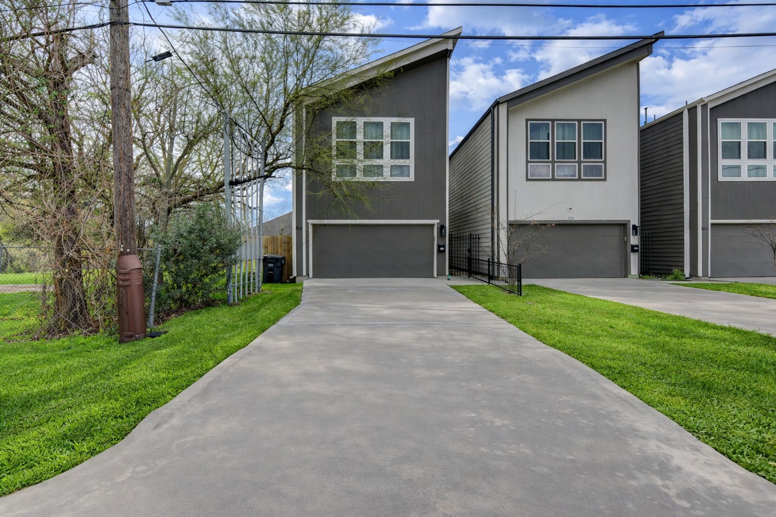 4220 Mckinley Street Property Photo 49