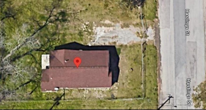 3308 Hastings Street Property Photo 4