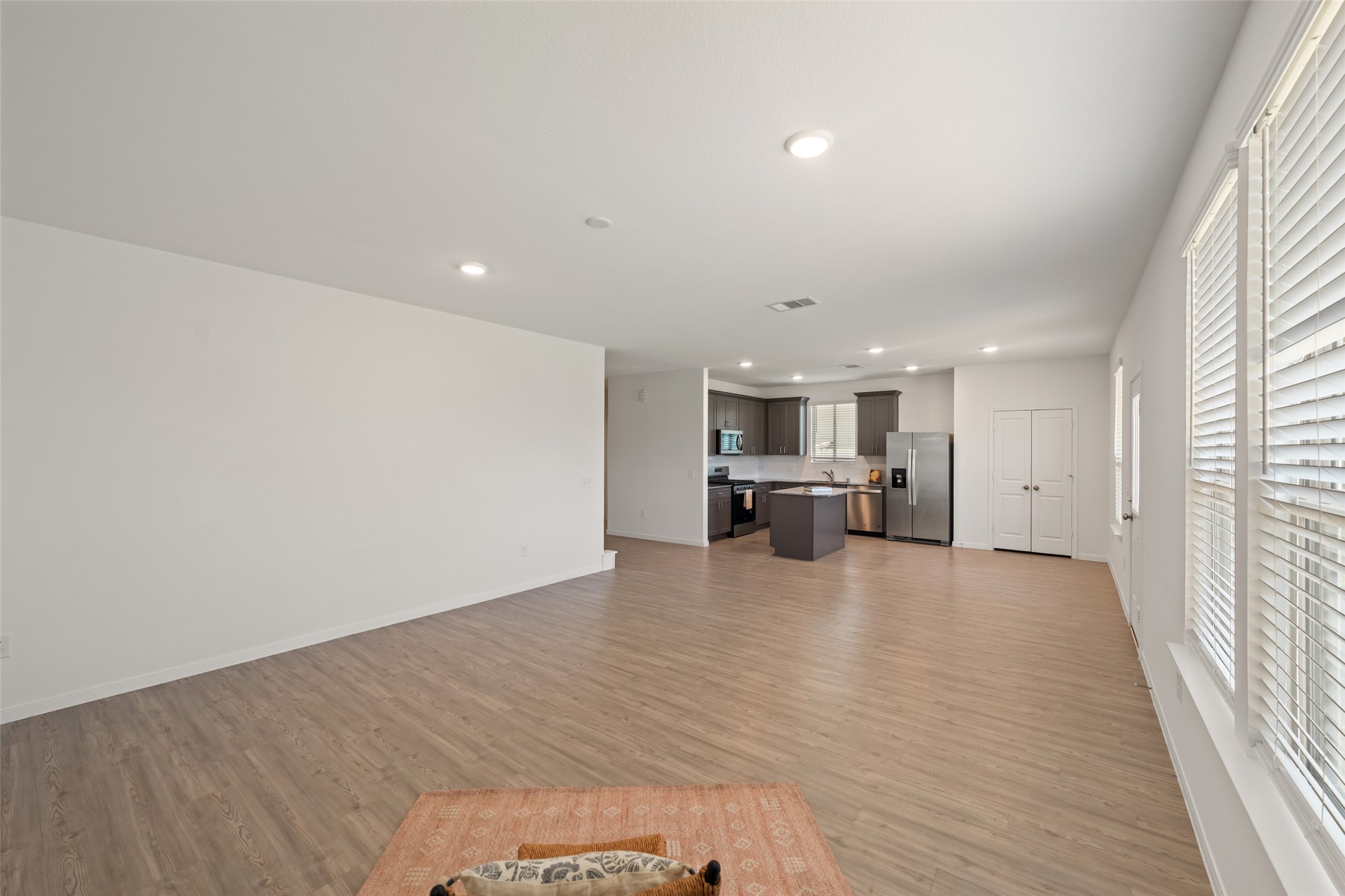 14866 Ash Landing Drive Property Photo 6
