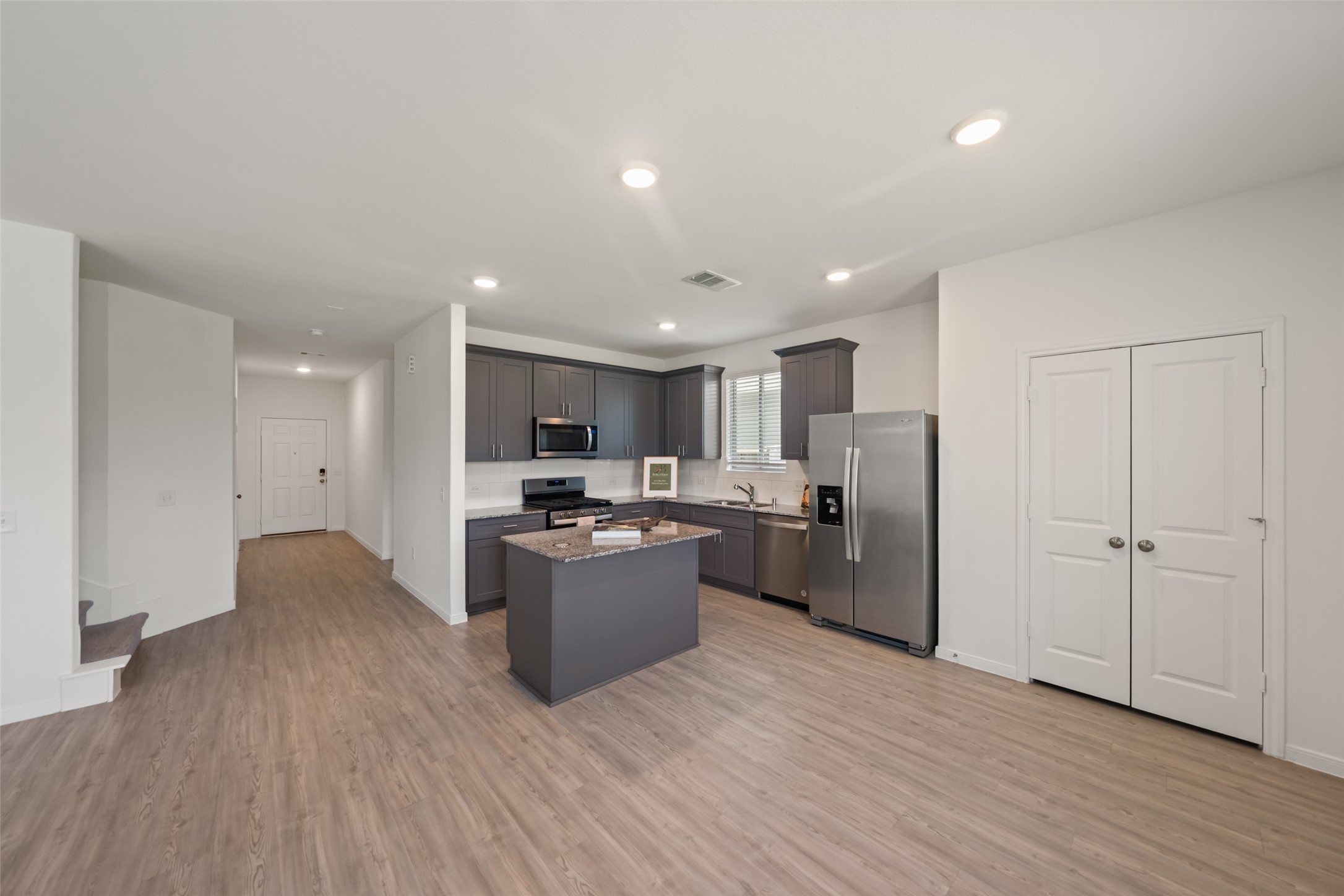 14866 Ash Landing Drive Property Photo 11