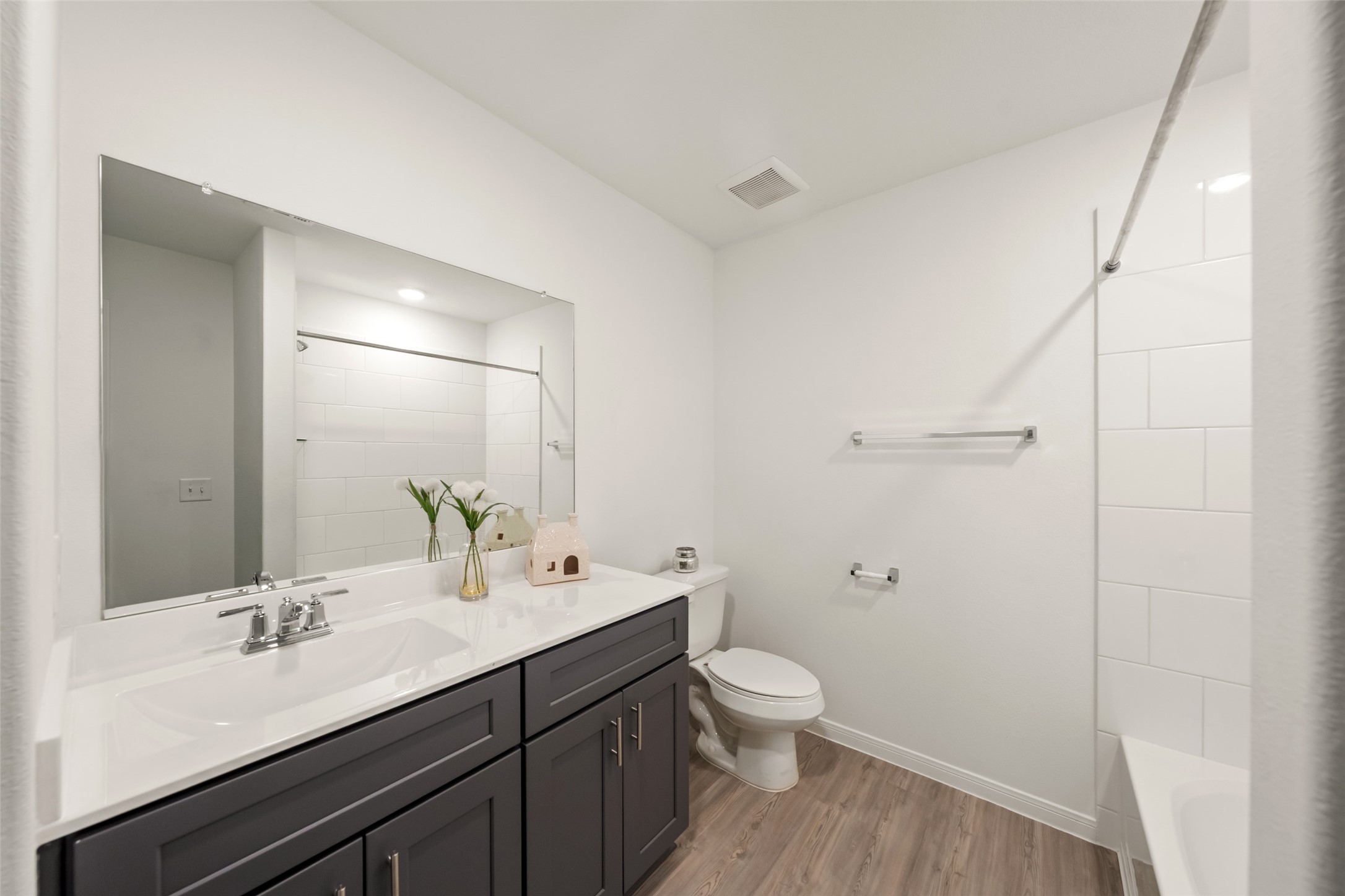 14866 Ash Landing Drive Property Photo 19