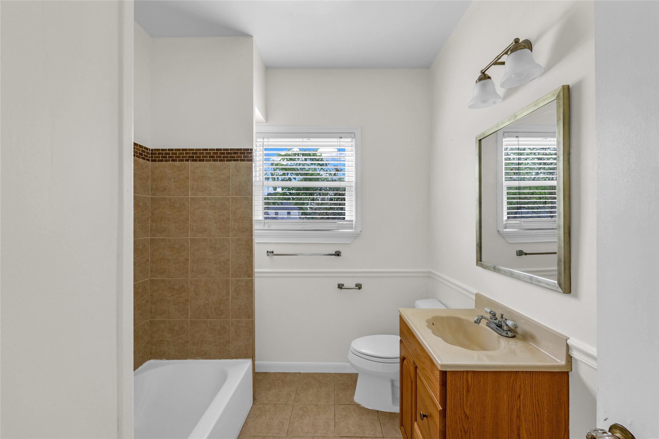 2527 Avenue G Property Photo 19