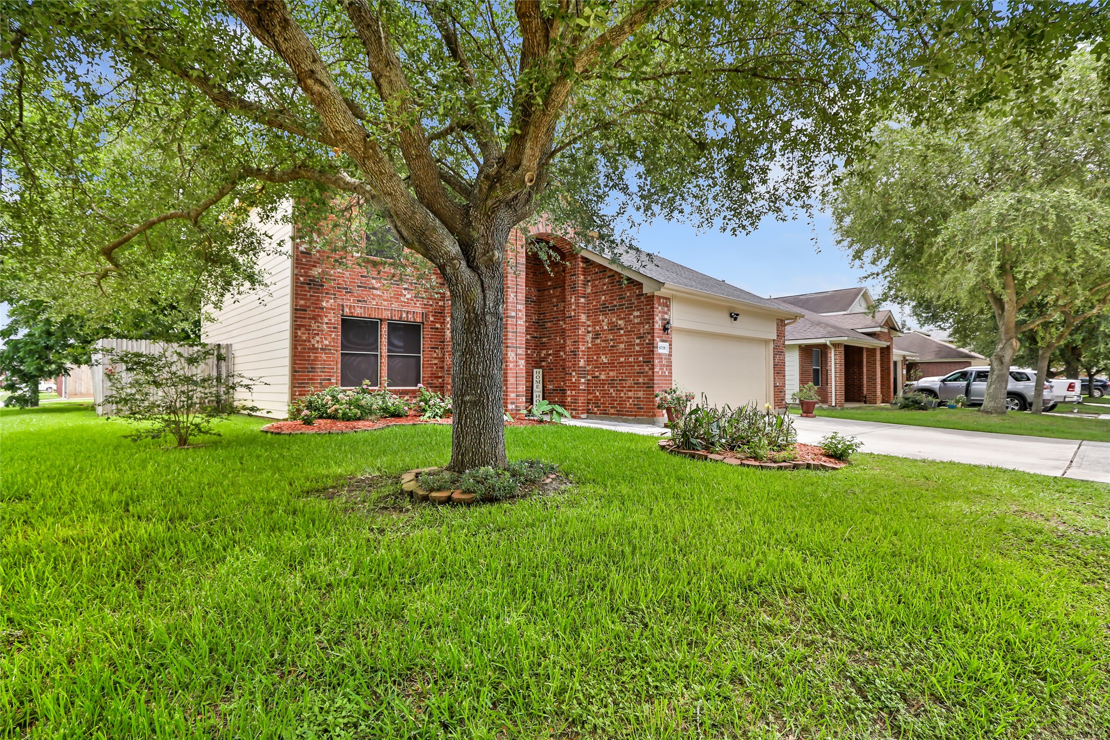 8038 Echinacea Drive Property Photo 2