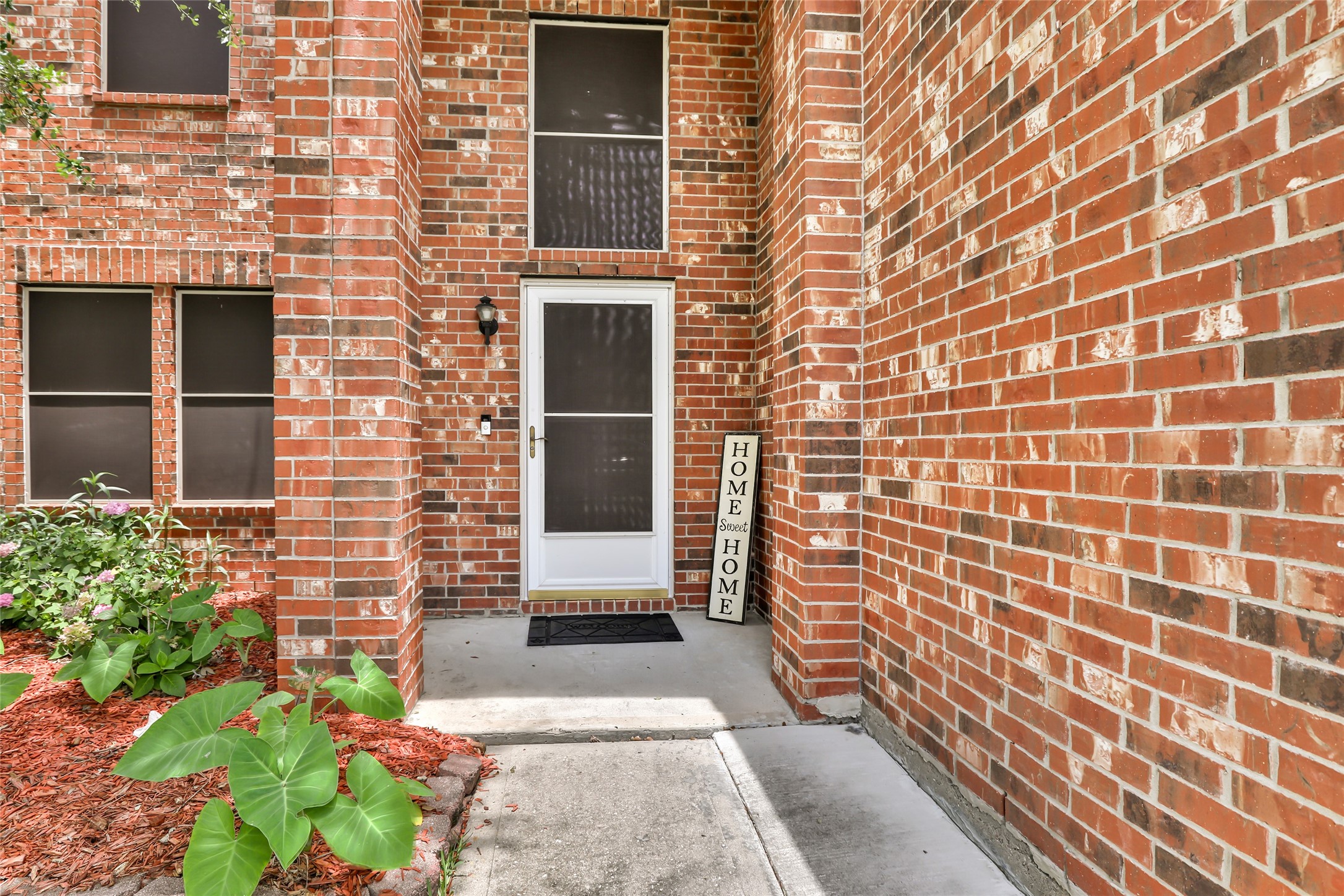 8038 Echinacea Drive Property Photo 8