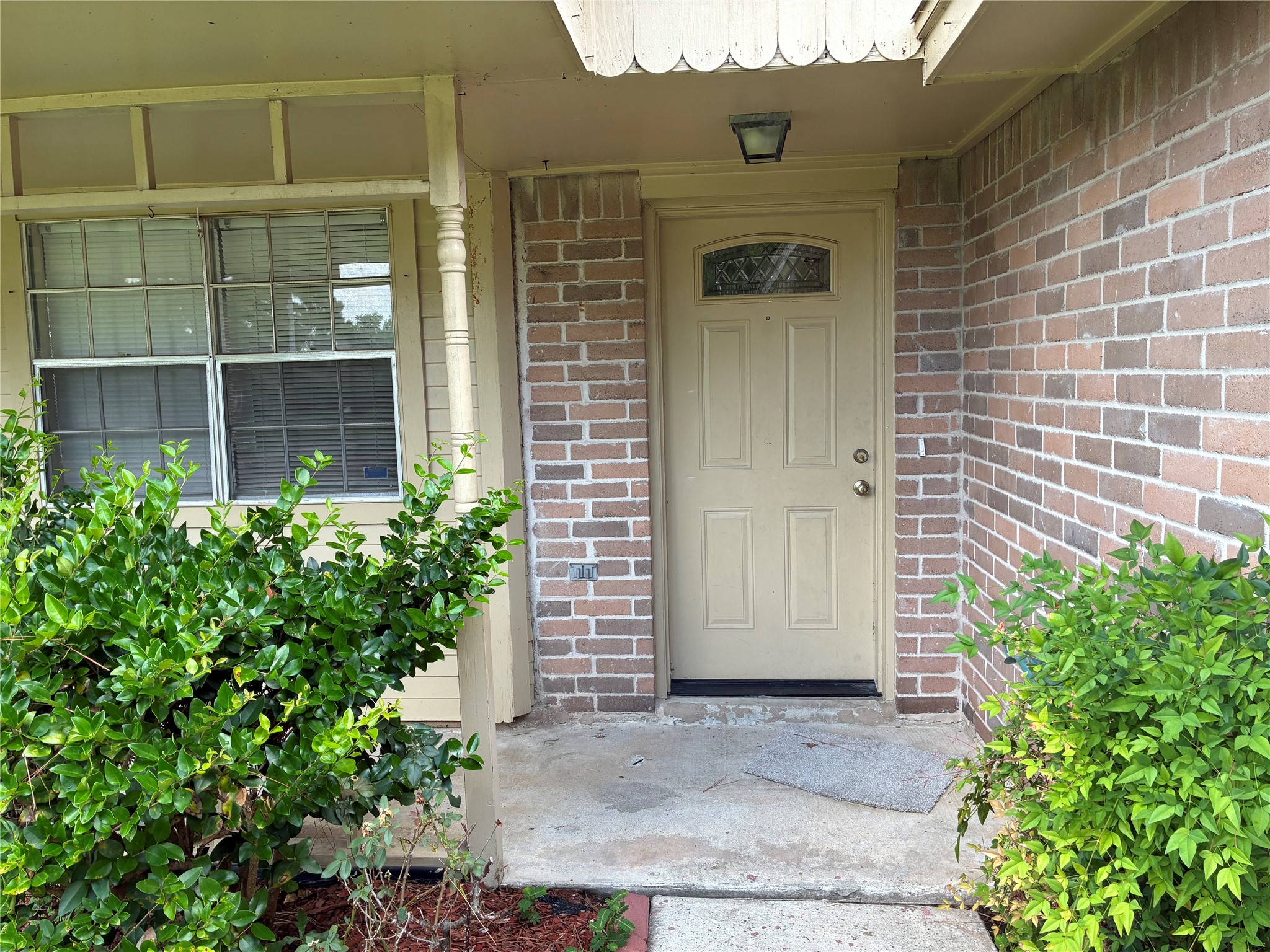 16230 Cutten Road Property Photo 7