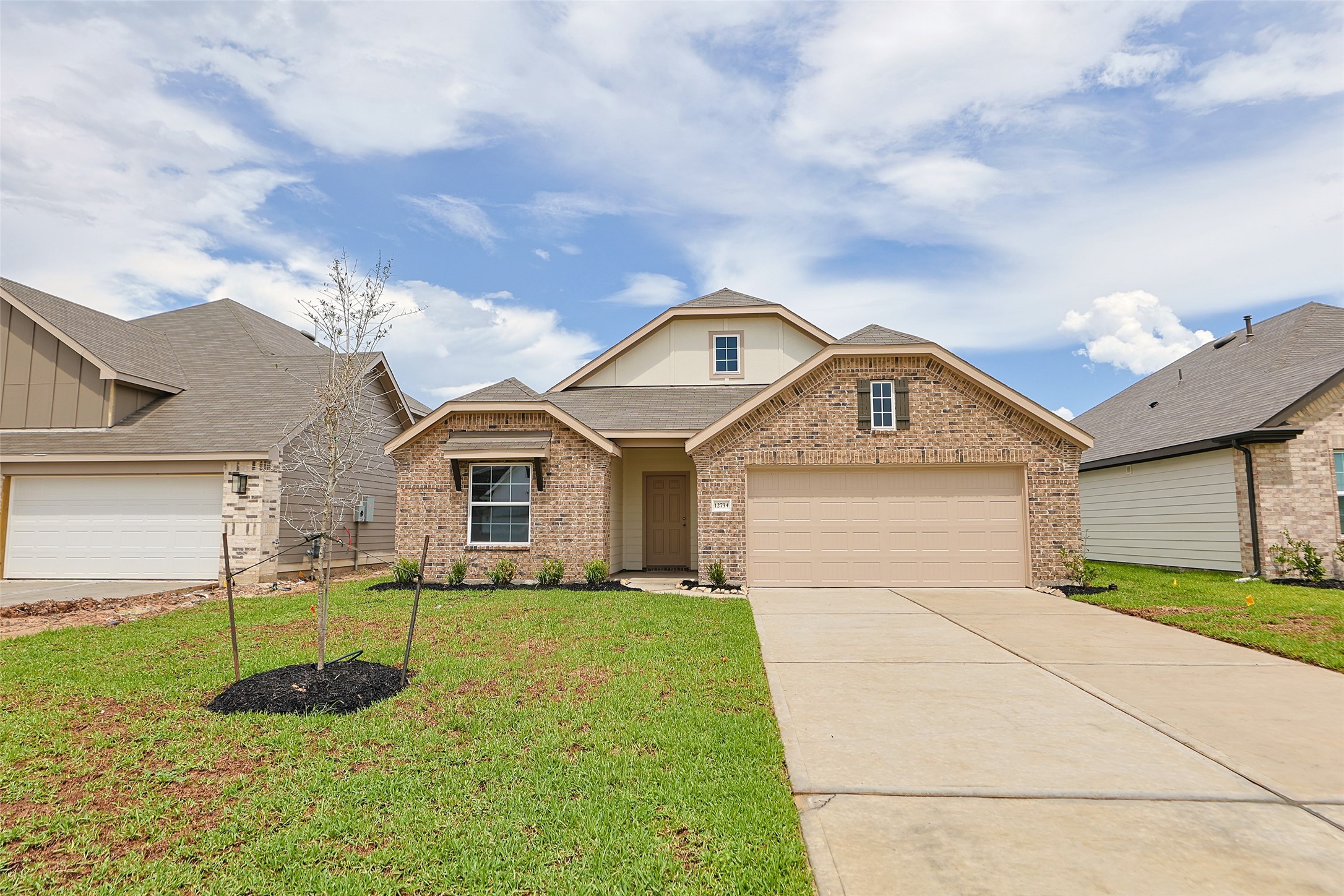 12734 Dina Springs Lane Property Photo 1